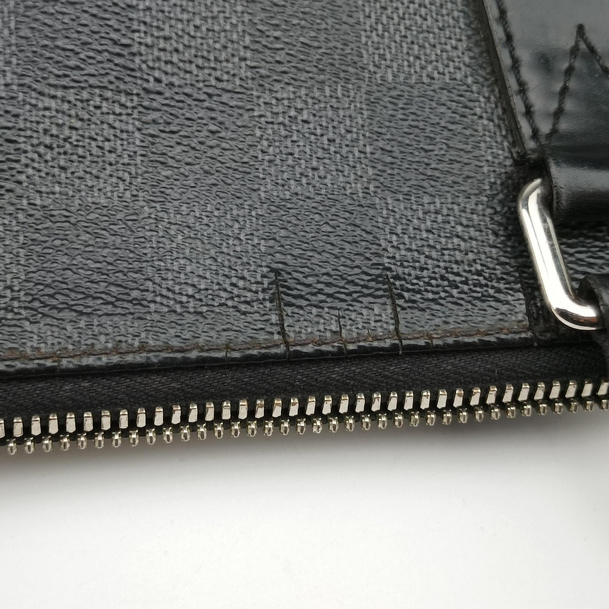 Pre-owned Louis Vuitton Porte Documents Jour Noir Damier Graphite N48224 handbag | stylenewstar