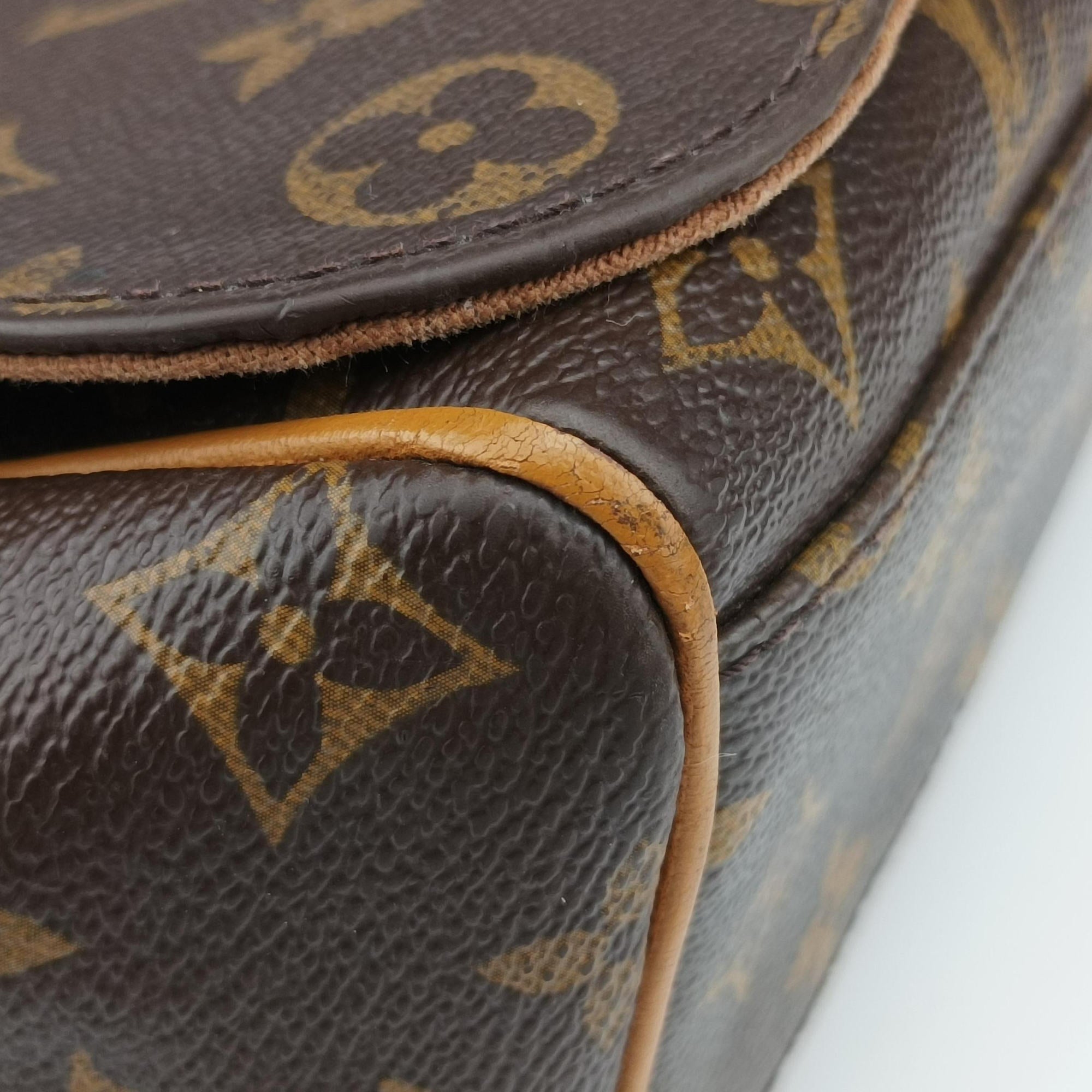 Pre-owned Louis Vuitton Abbesses Messenger MM brown Monogram canvas M97038 shoulderbag | stylenewstar