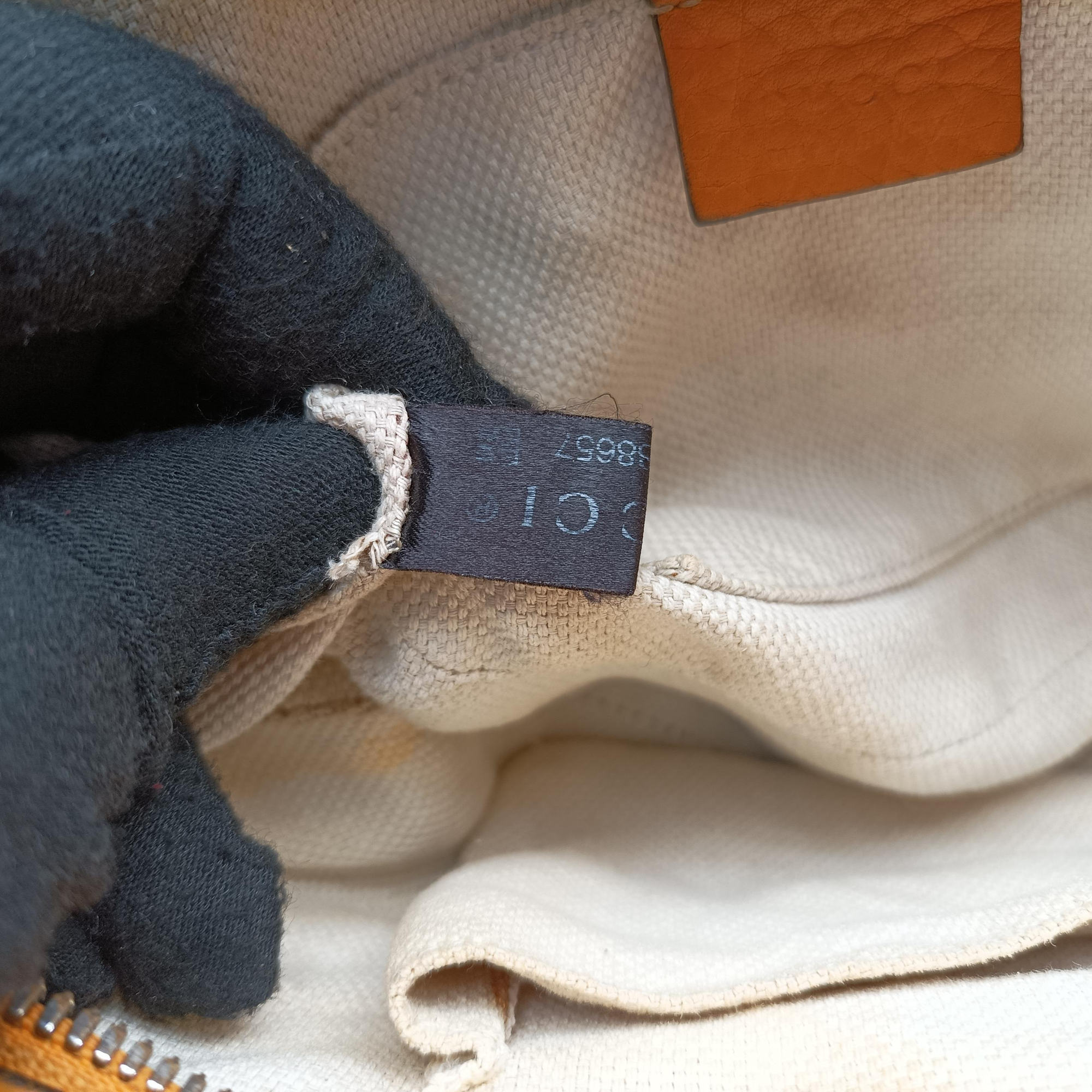 Pre-owned Gucci Soho Orange Leather 308364 shoulderbag | stylenewstar