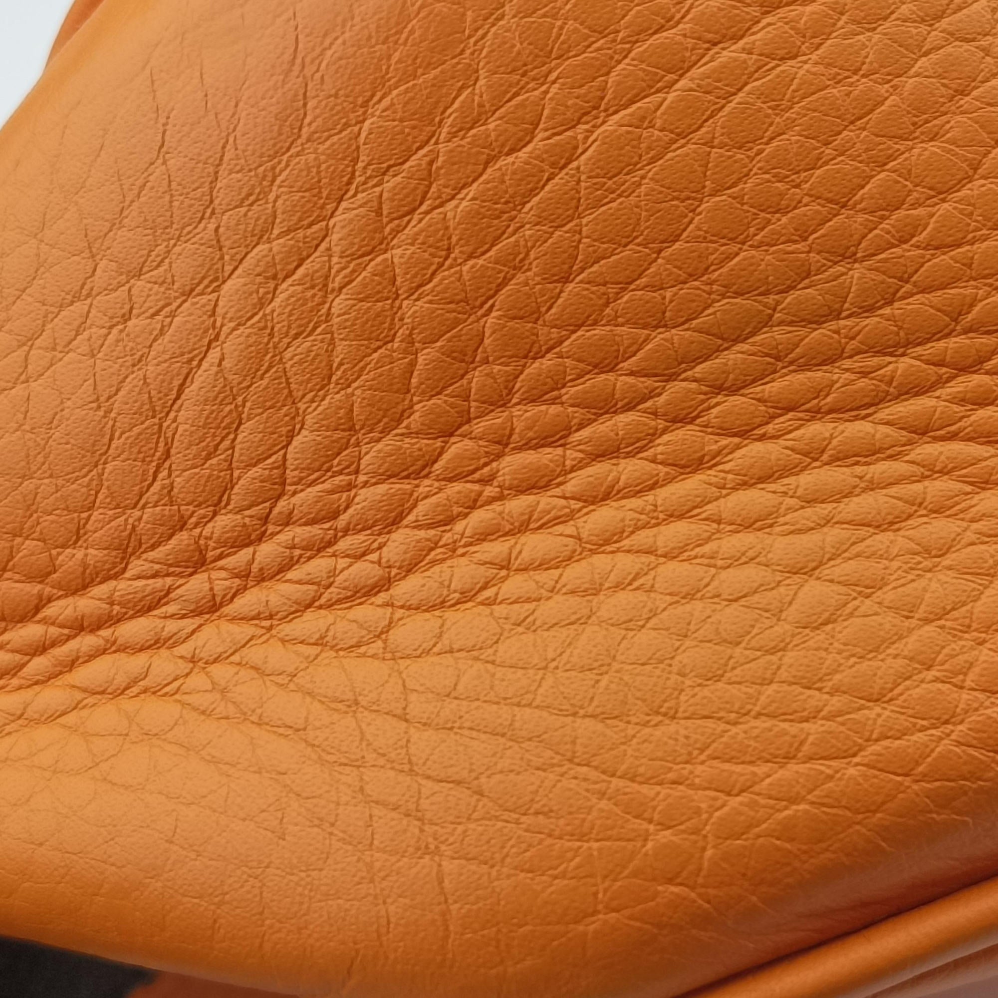 Pre-owned Gucci Soho Orange Leather 308364 shoulderbag | stylenewstar
