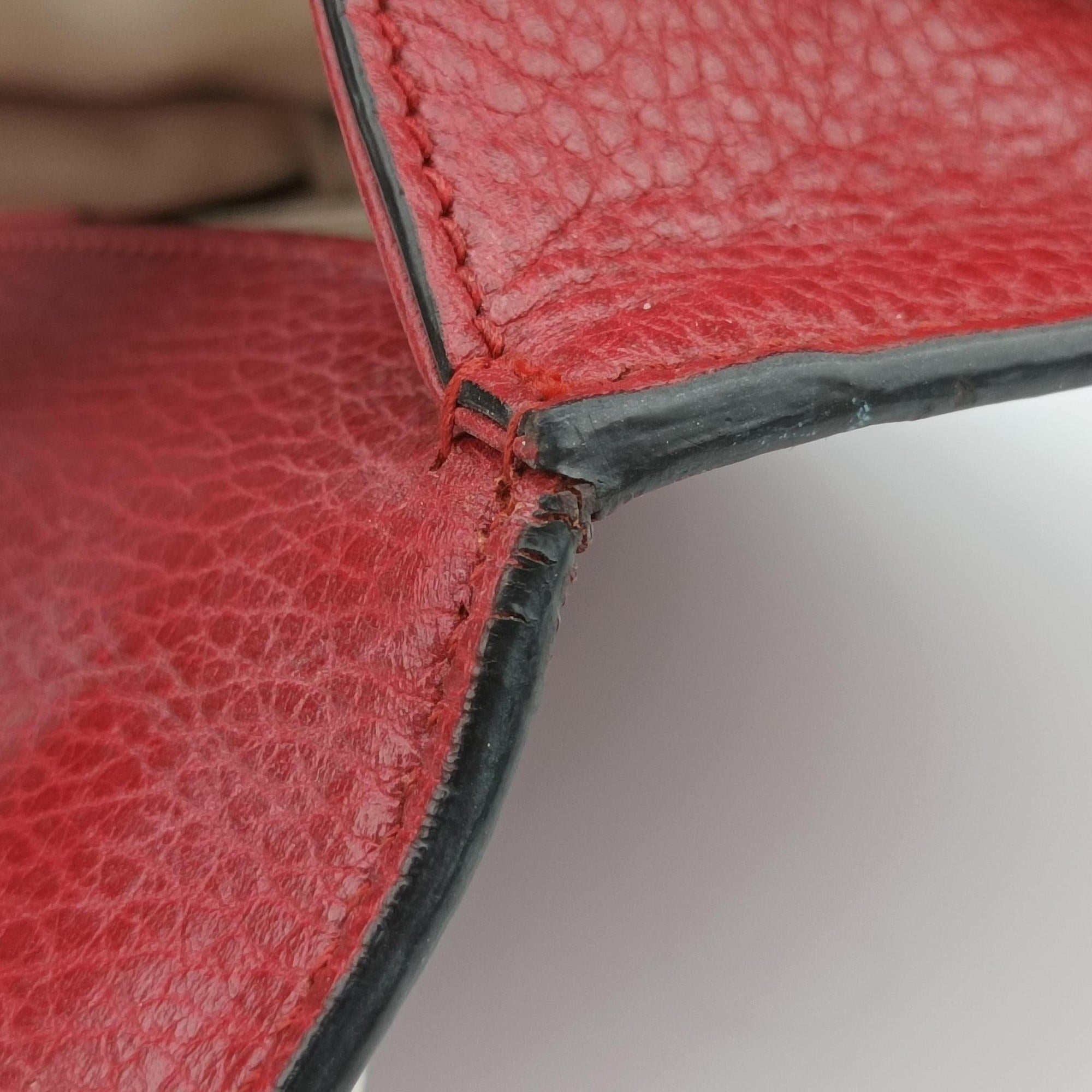 Secondhand Gucci Dionysus Red Leather 400249 shoulderbag | stylenewstar