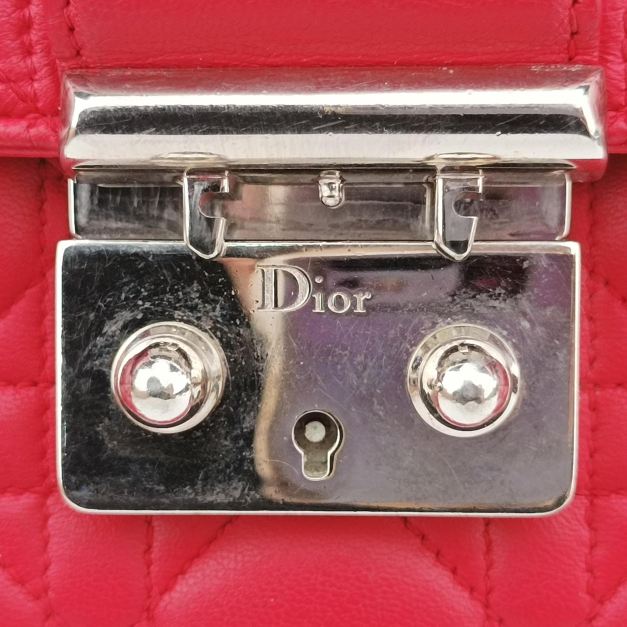 Pre-owned Christian Dior Miss Dior CANNAGE New Lock Red lambskin  shoulderbag | stylenewstar