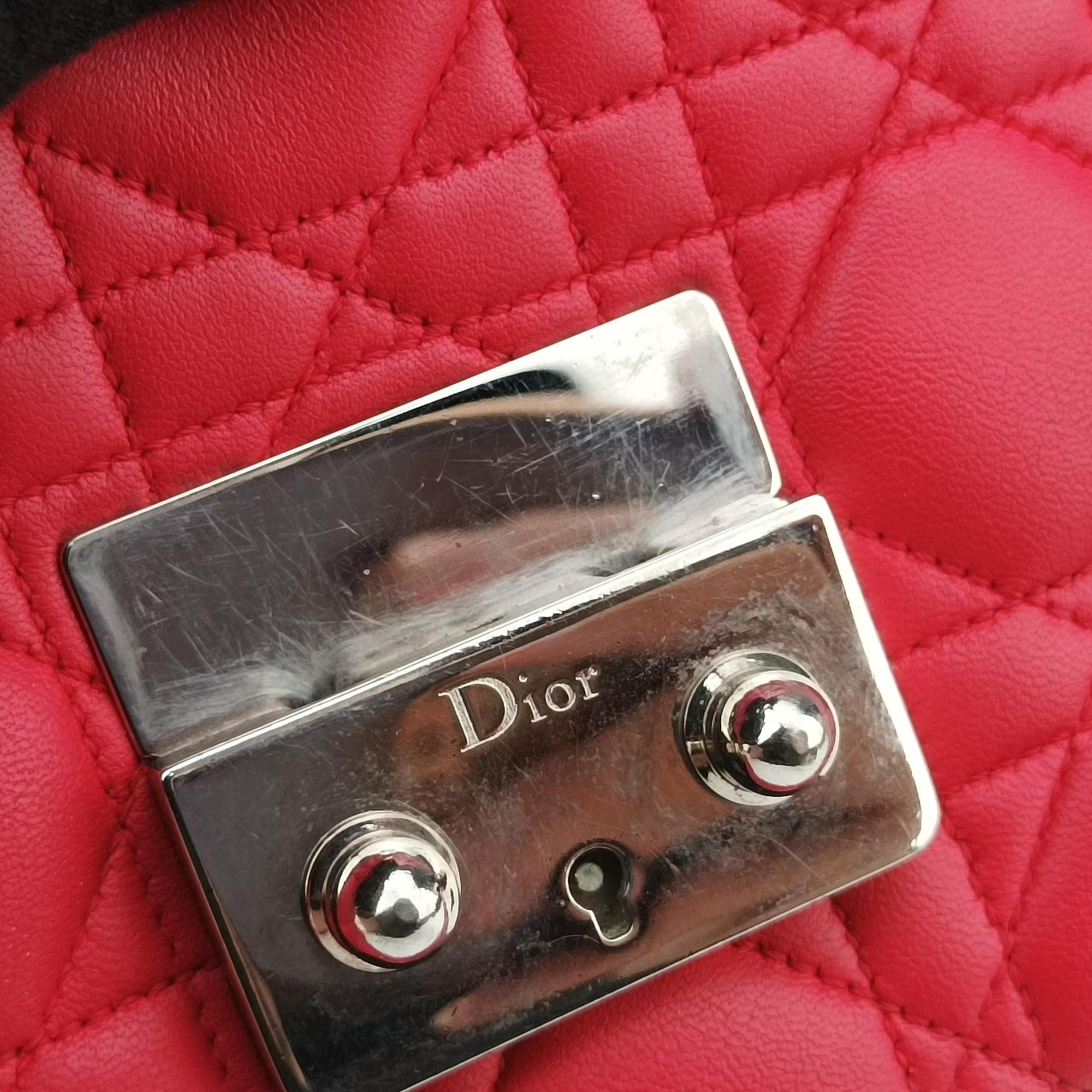 Pre-owned Christian Dior Miss Dior CANNAGE New Lock Red lambskin  shoulderbag | stylenewstar