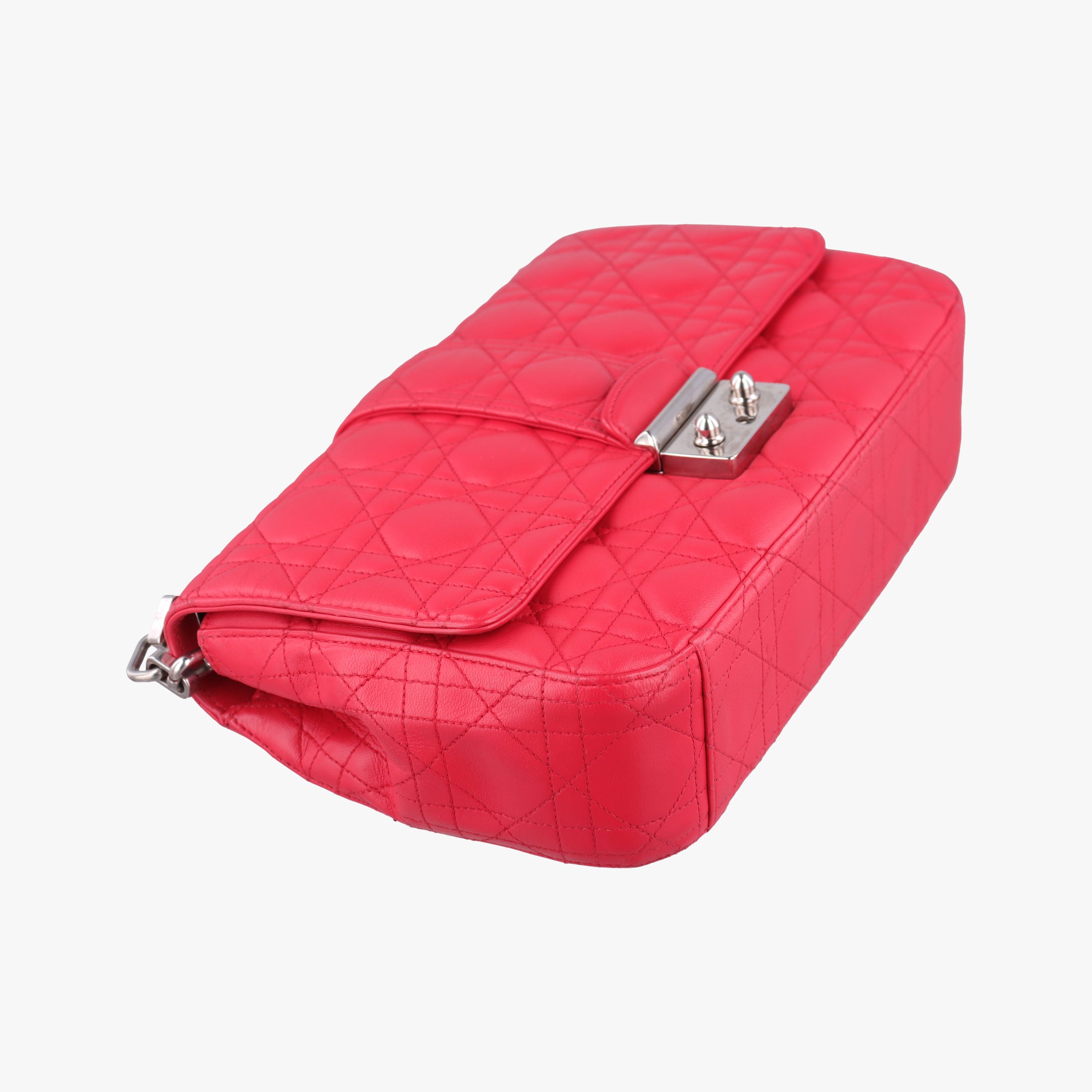 Pre-owned Christian Dior Miss Dior CANNAGE New Lock Red lambskin  shoulderbag | stylenewstar