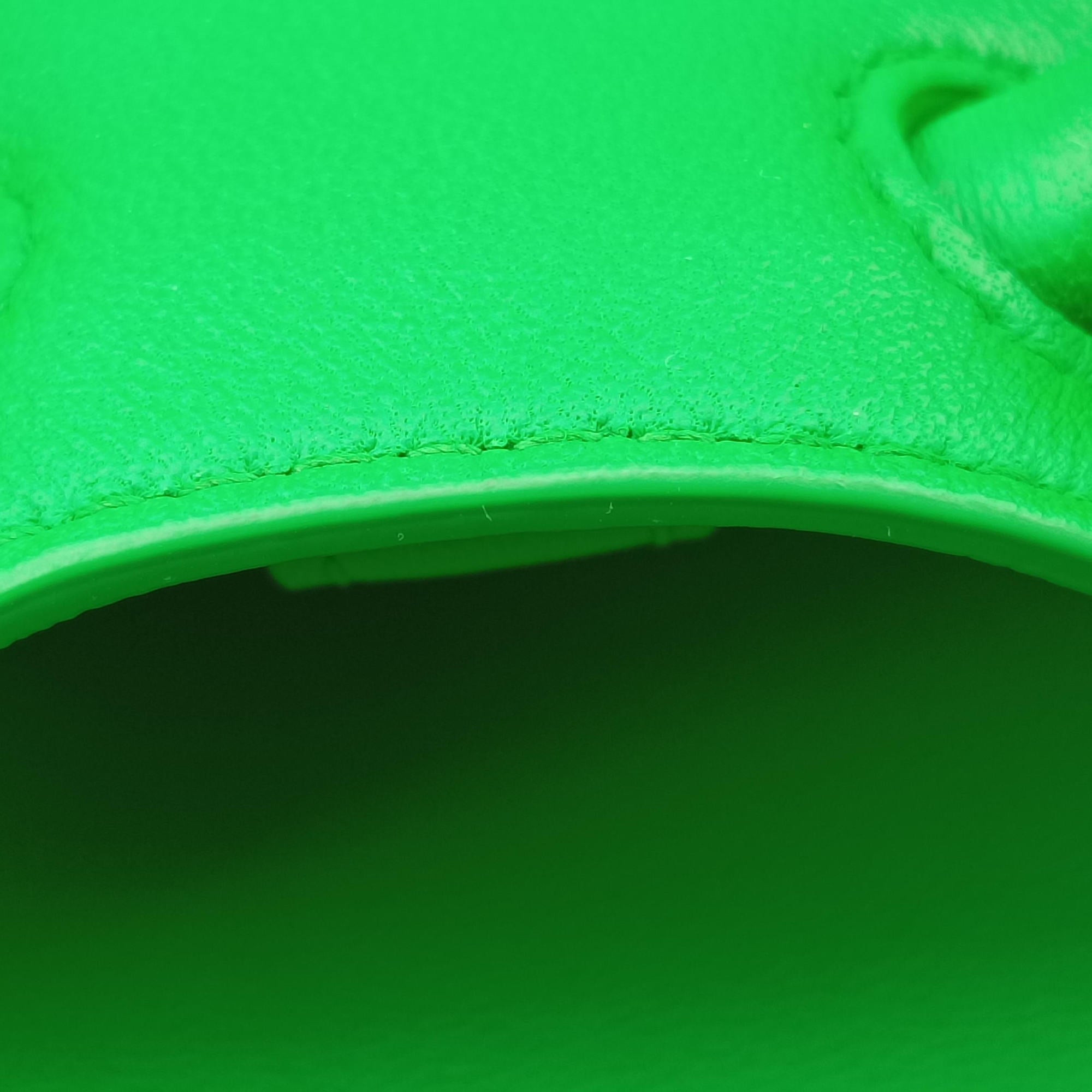 Pre-owned Bottega Veneta BEAK SMALL Green Leather  shoulderbag | stylenewstar