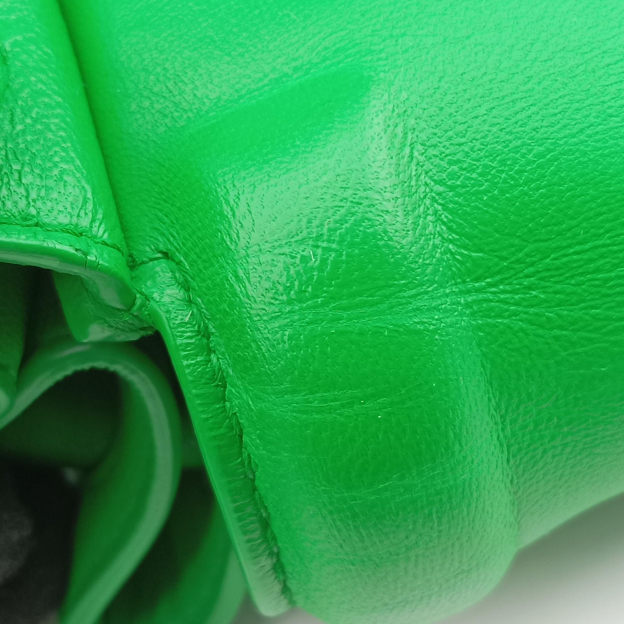 Pre-owned Bottega Veneta BEAK SMALL Green Leather  shoulderbag | stylenewstar