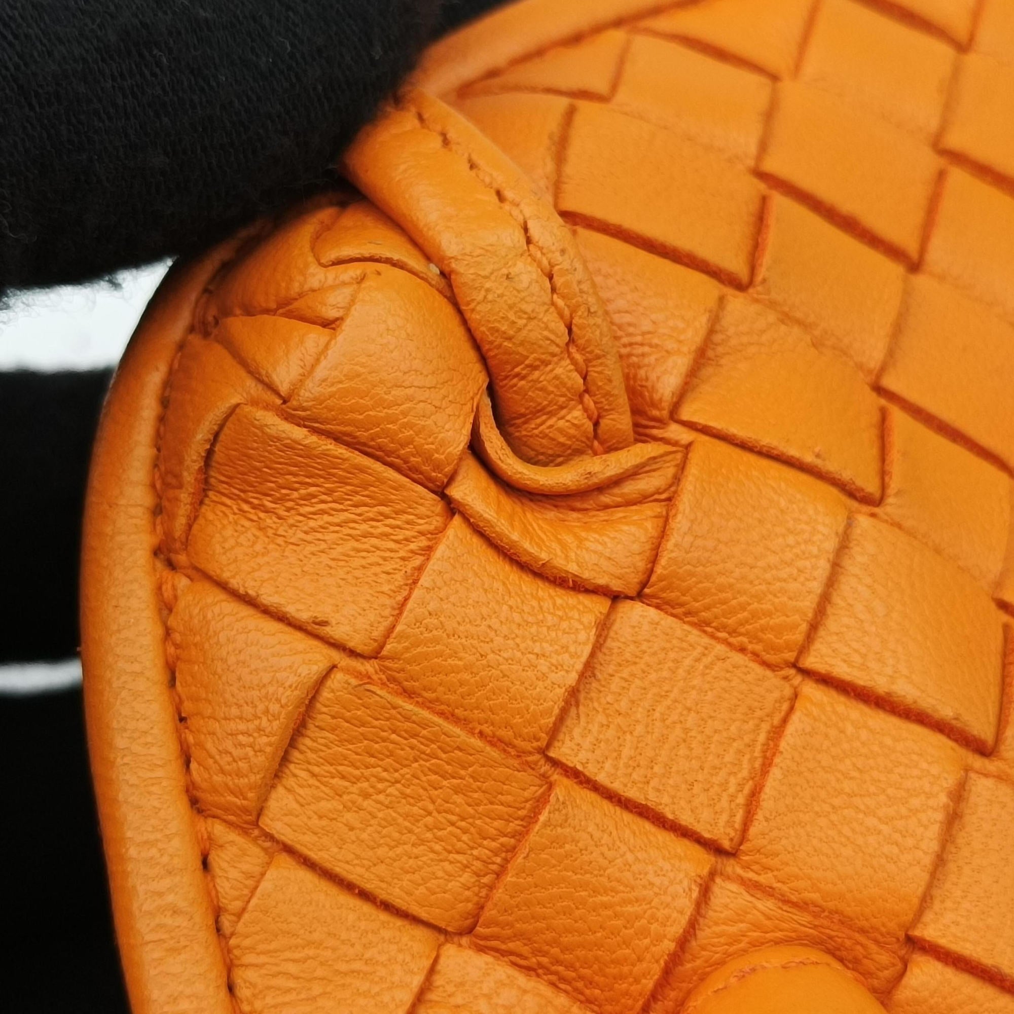 Pre-owned Bottega Veneta NODINI Intrecciato Orange lambskin  shoulderbag | stylenewstar