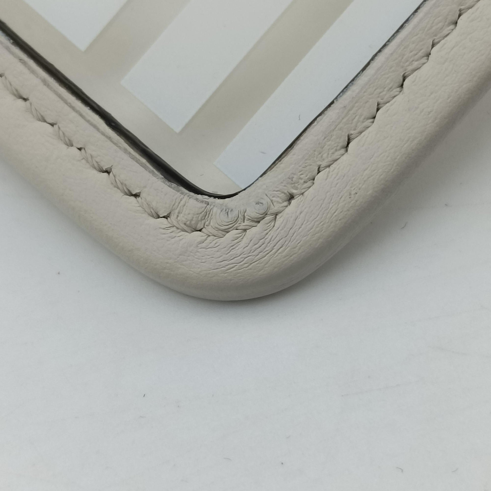 Pre-owned Fendi KAN I F White PVC coated canvas×Leather 8BT286 shoulderbag | stylenewstar