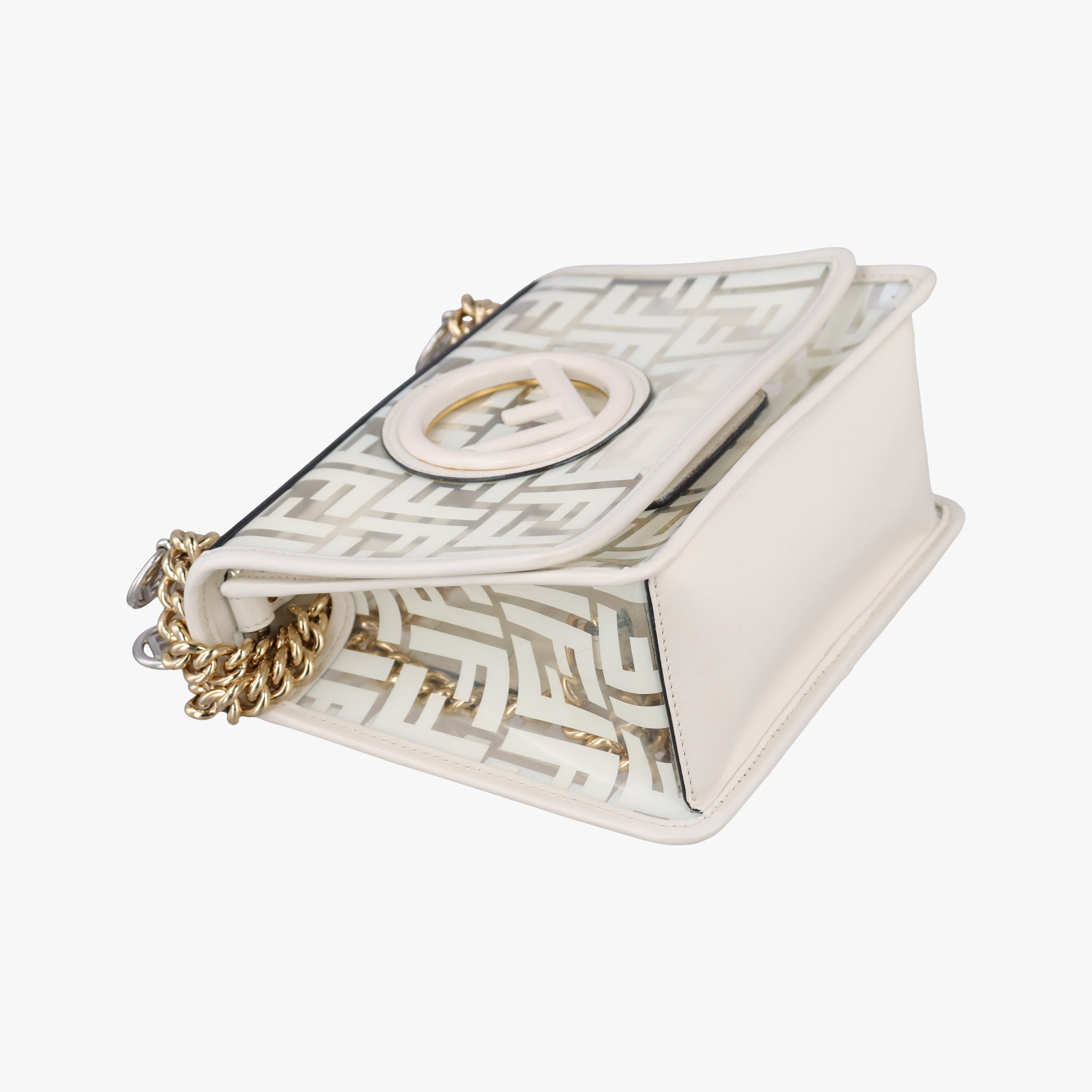 Pre-owned Fendi KAN I F White PVC coated canvas×Leather 8BT286 shoulderbag | stylenewstar