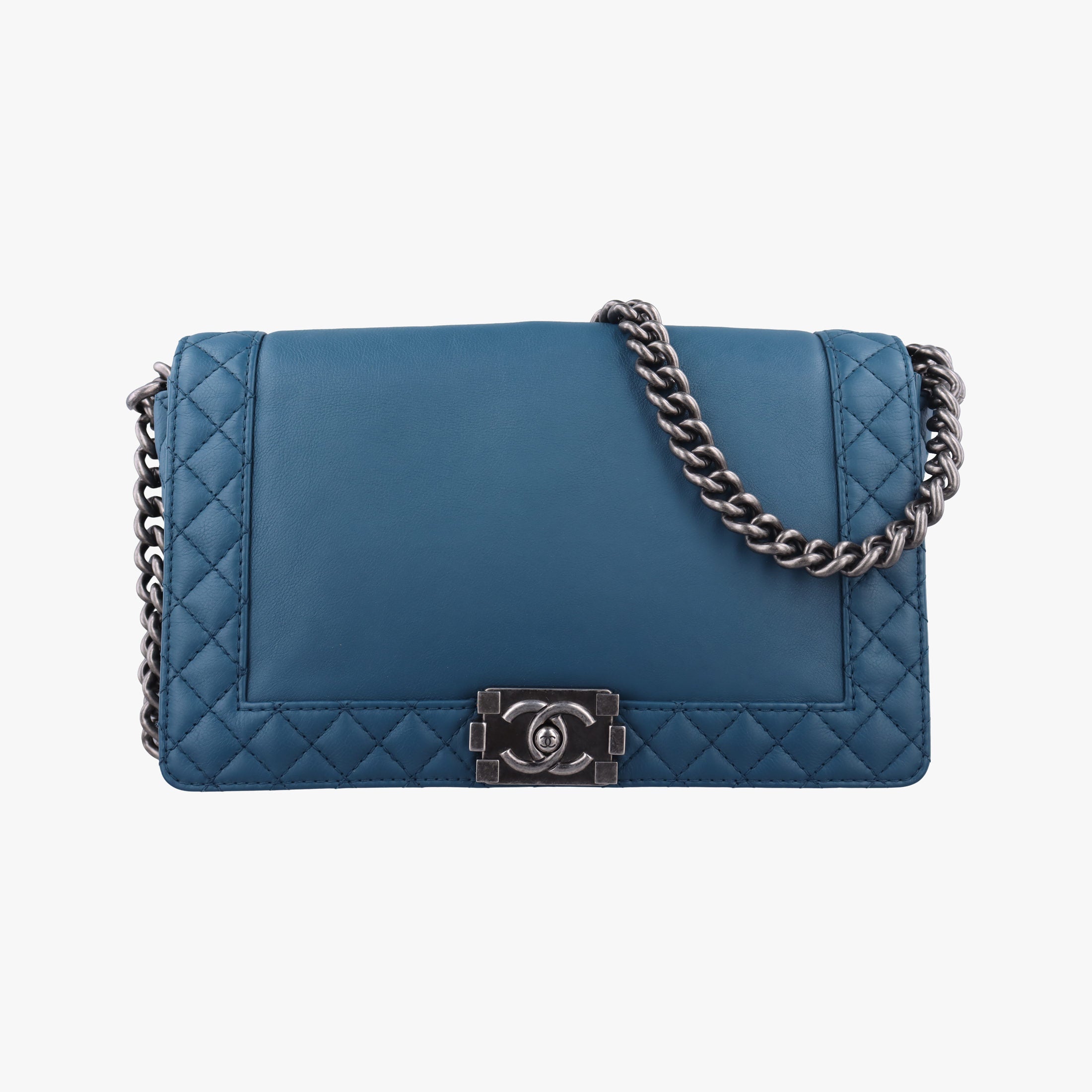 Pre-owned Chanel BOY CHANEL Blue Leather A67948 shoulderbag | stylenewstar