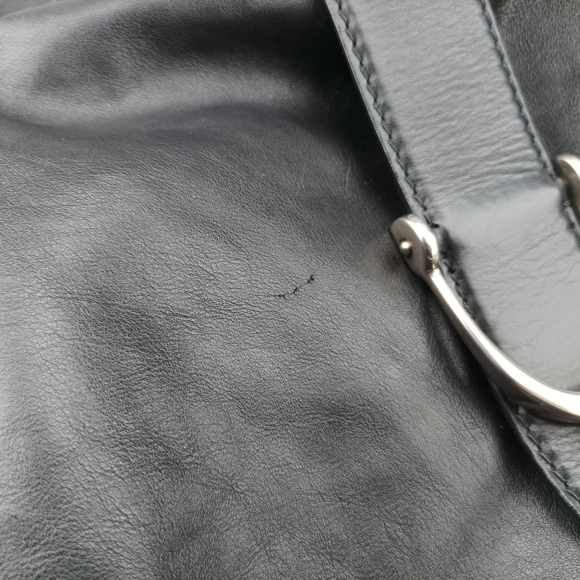 Pre-owned Gucci Stirrup Exotic Horsebit Black Leather 296855 shoulderbag | stylenewstar