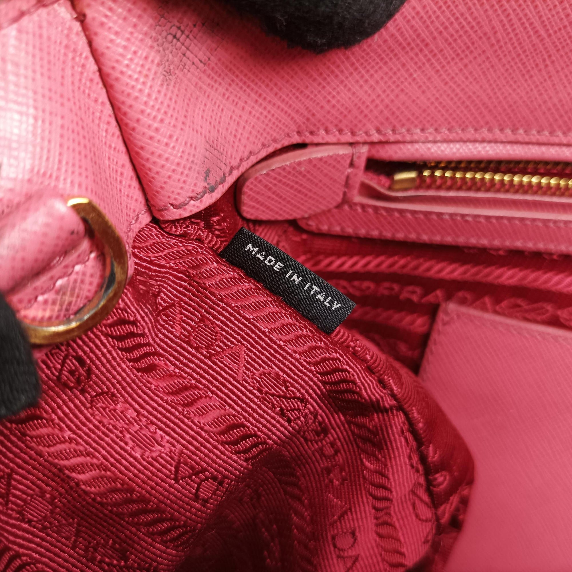Pre-owned Prada Galleria Pink SAFFIANO Leather BN1786 handbag | stylenewstar