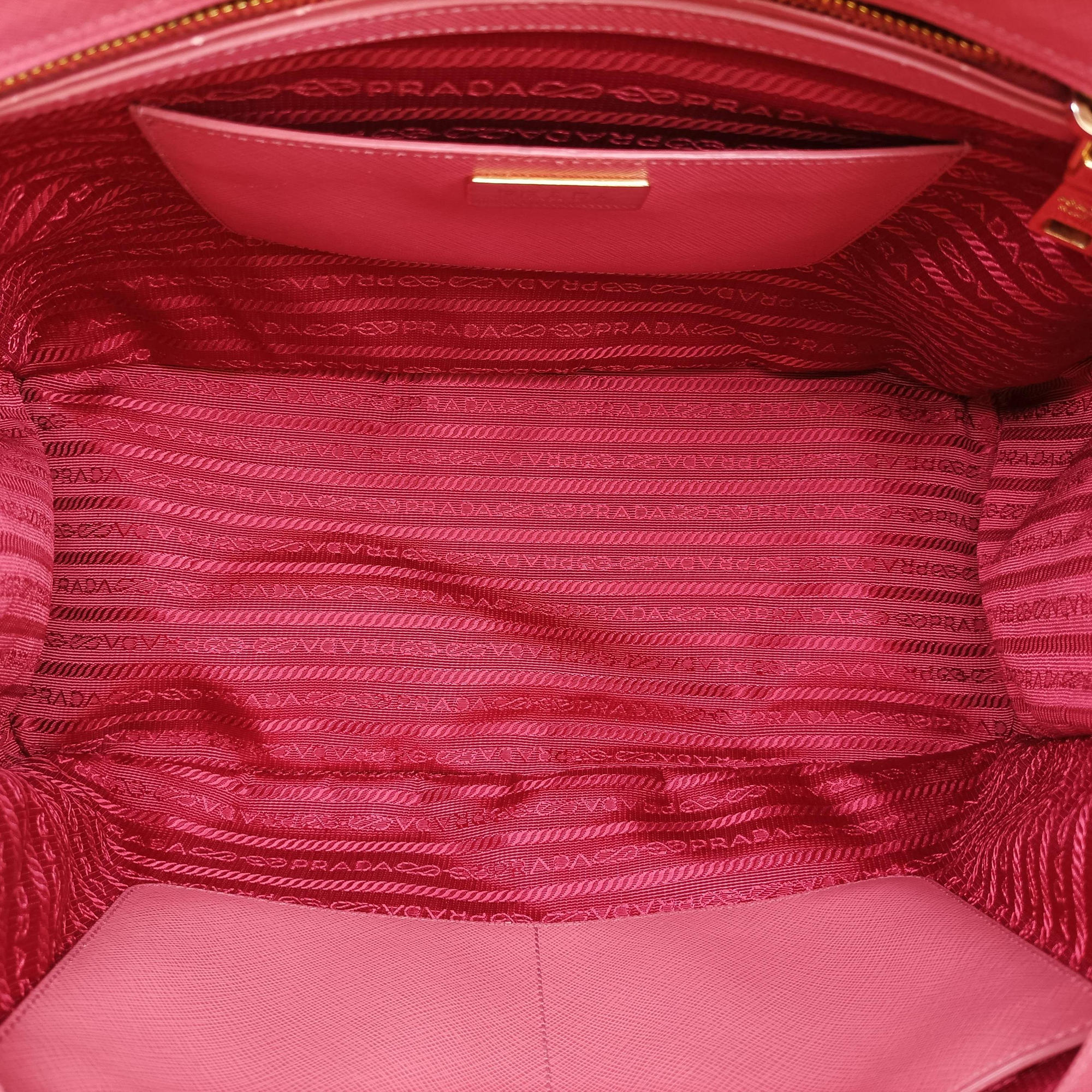 Pre-owned Prada Galleria Pink SAFFIANO Leather BN1786 handbag | stylenewstar