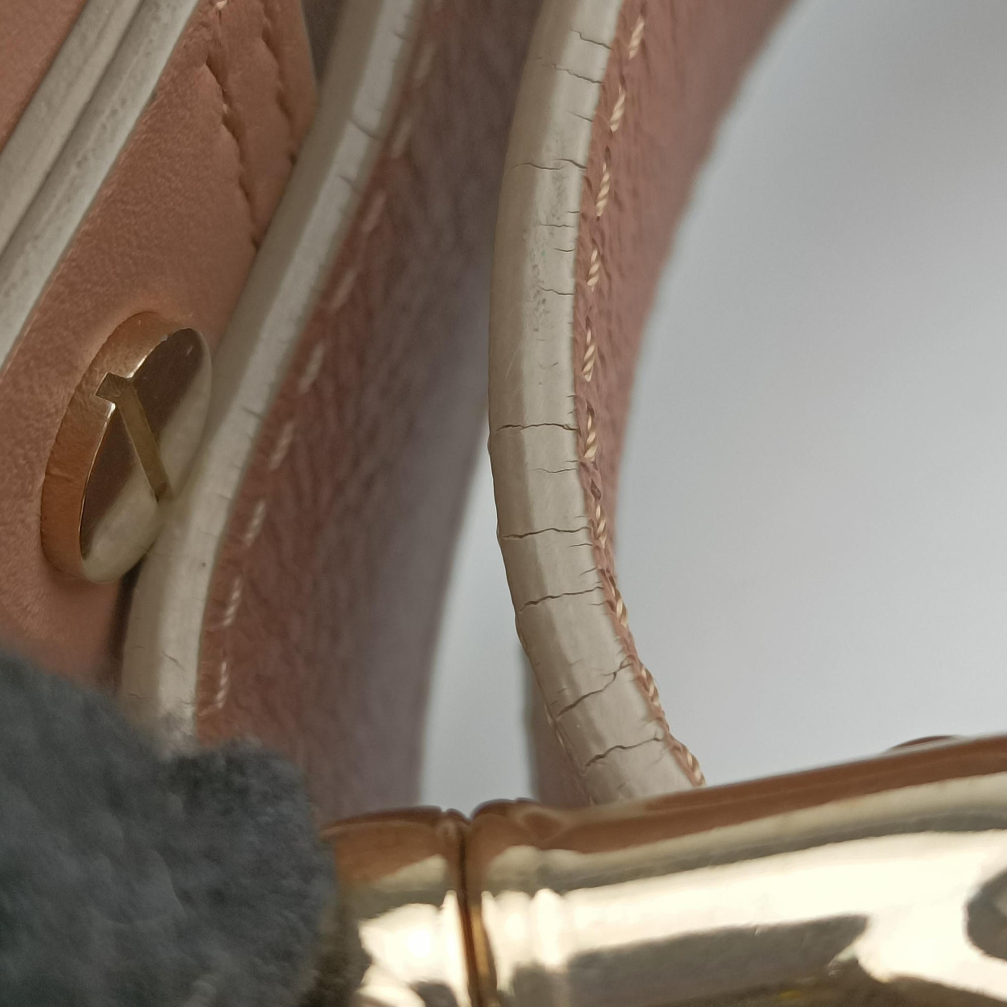 Pre-owned Chloe Baylee CoralxNude Leather  shoulderbag | stylenewstar