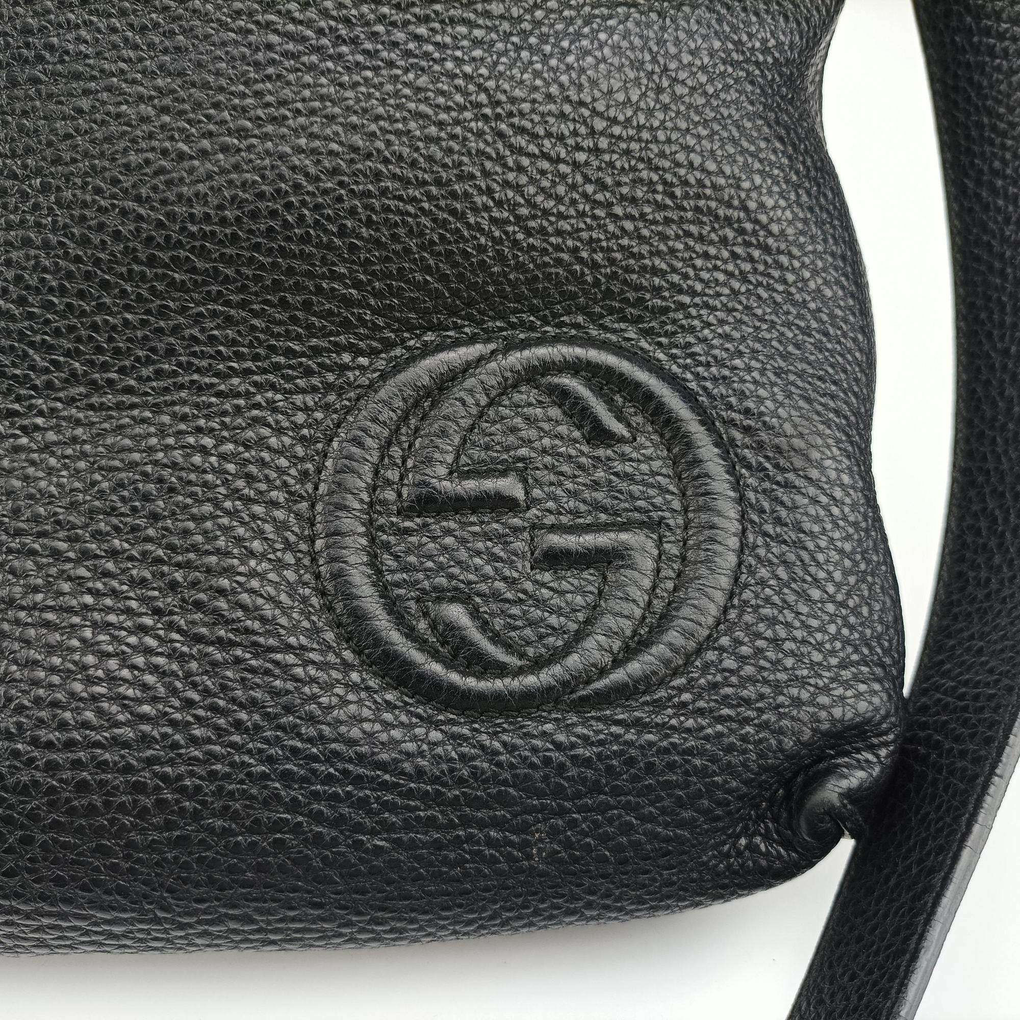 Vintage Gucci Interlocking G Logo Soho Messenger Black Leather 322059 shoulderbag | stylenewstar
