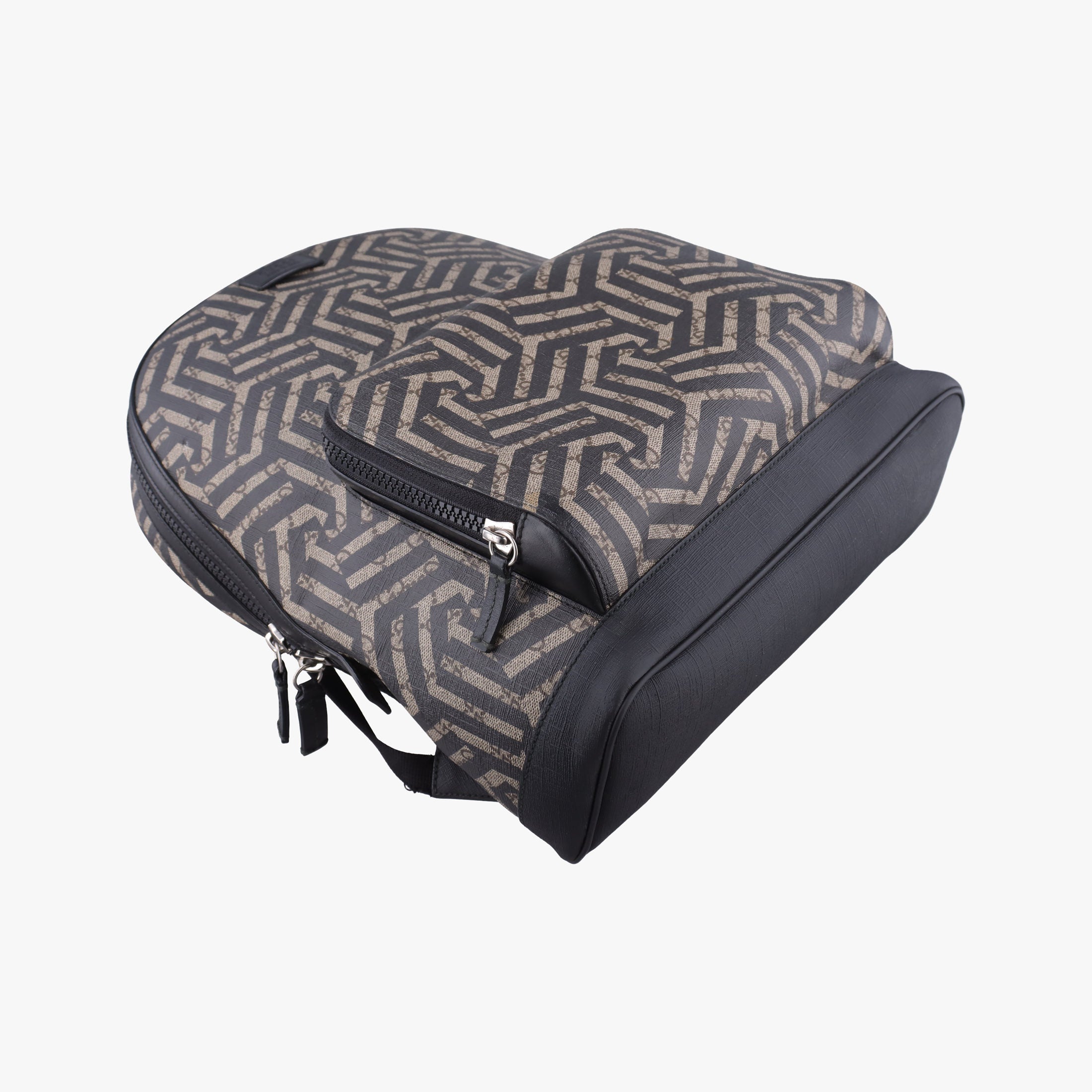Pre-owned Gucci GG Blooms Beige×Black×Multicolor PVC coated canvas 406370 backpack/rucksack | stylenewstar