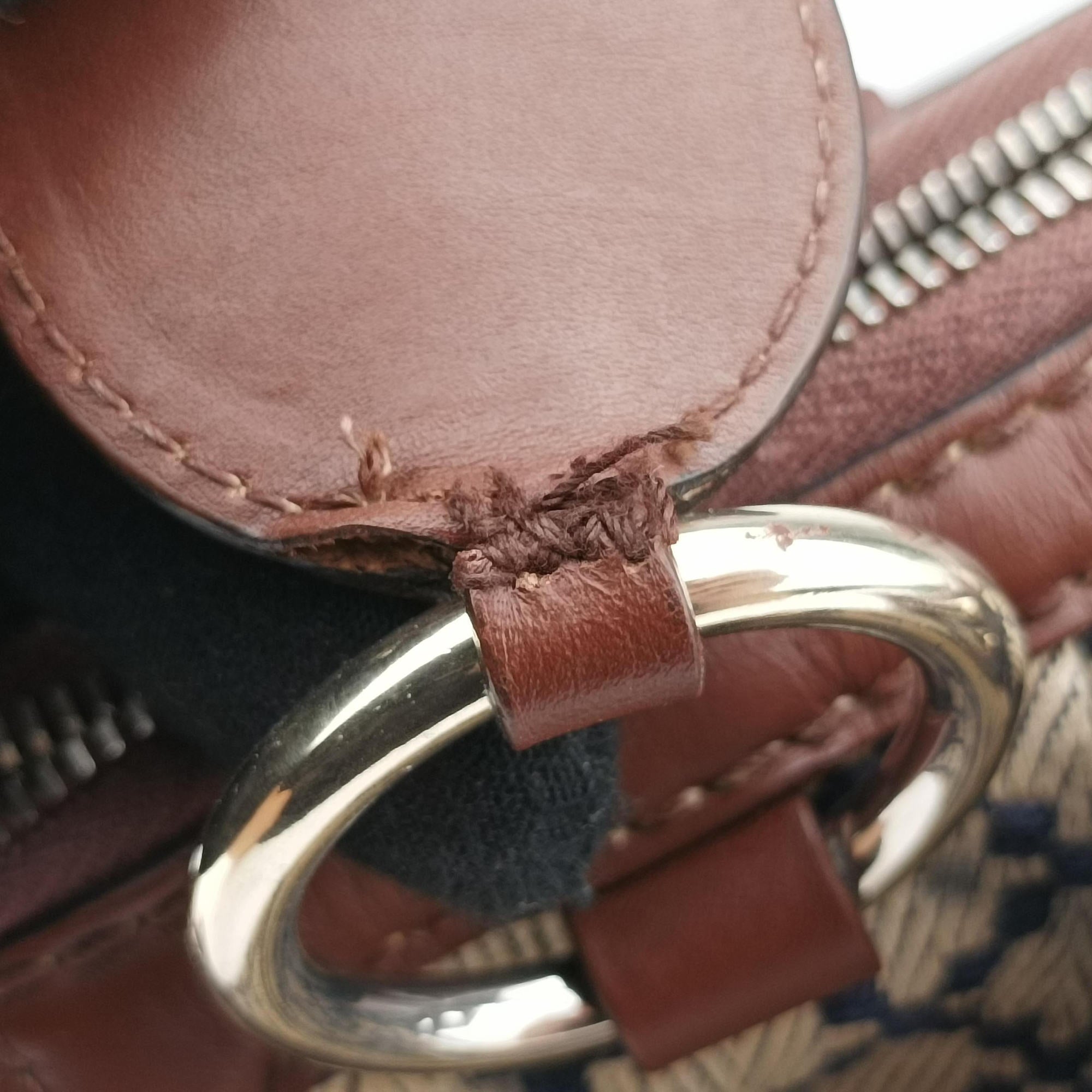 Pre-owned Gucci Sukey Beige Leather×Canvas 247902 handbag | stylenewstar