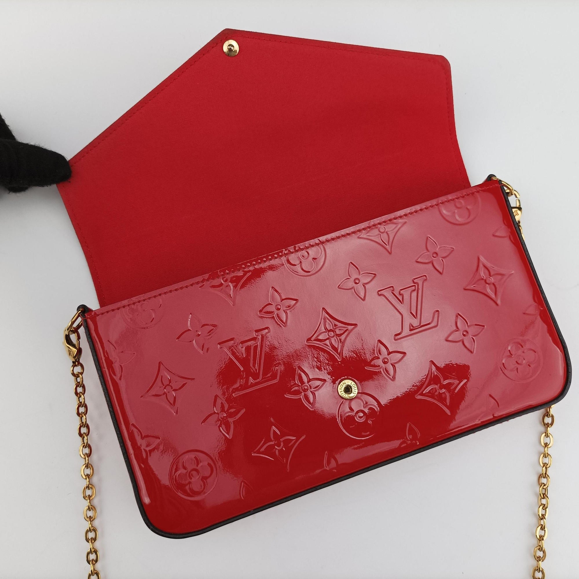 Pre-owned Louis Vuitton Pochette Felicie CERISE Vernis M61293 shoulderbag | stylenewstar