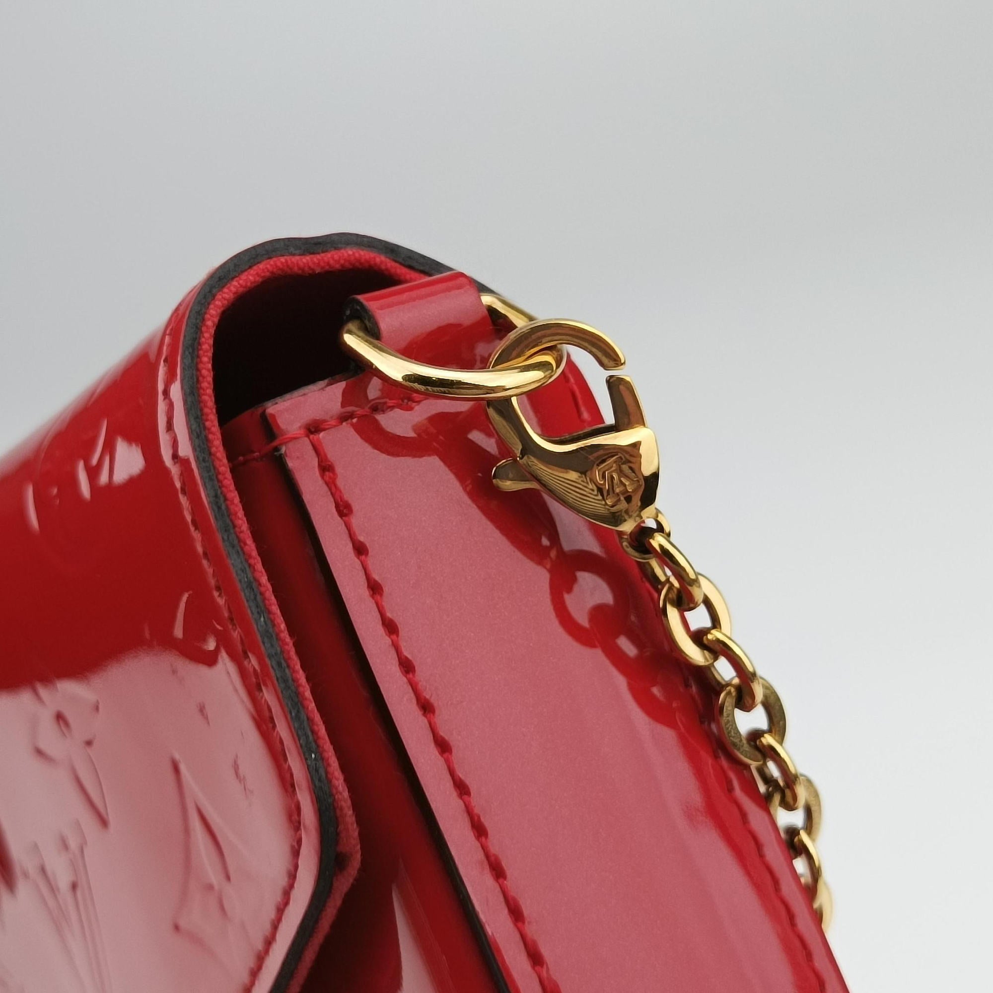 Pre-owned Louis Vuitton Pochette Felicie CERISE Vernis M61293 shoulderbag | stylenewstar