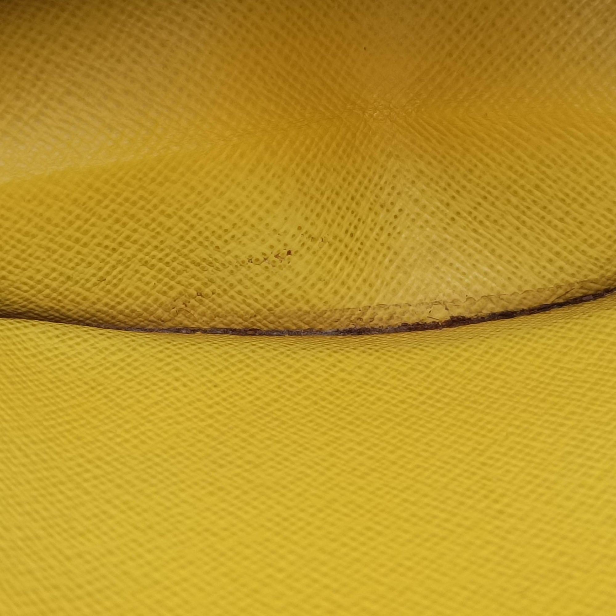 Pre-owned Louis Vuitton MONCEAU BB Pistachio Epi M40978 shoulderbag | stylenewstar