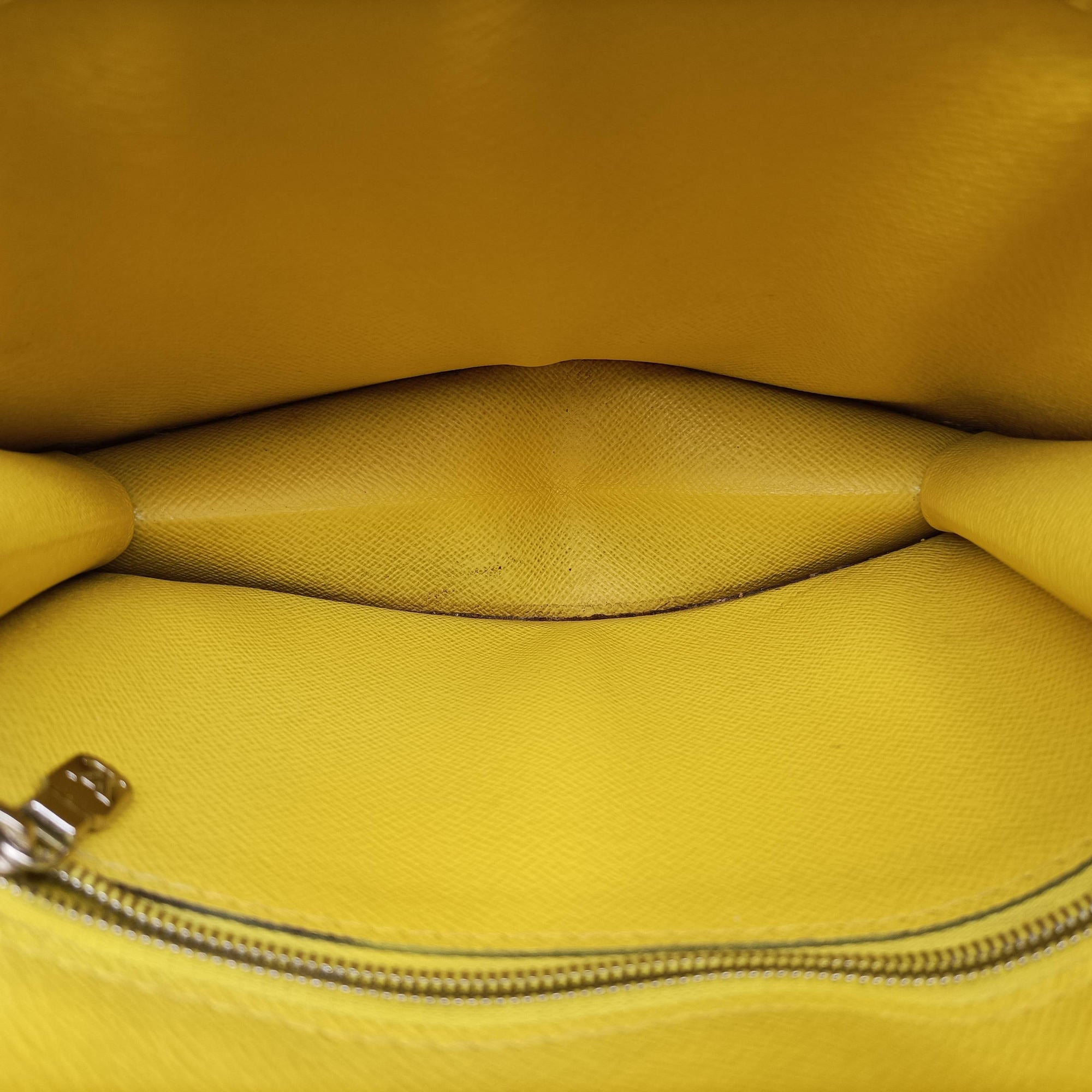 Pre-owned Louis Vuitton MONCEAU BB Pistachio Epi M40978 shoulderbag | stylenewstar