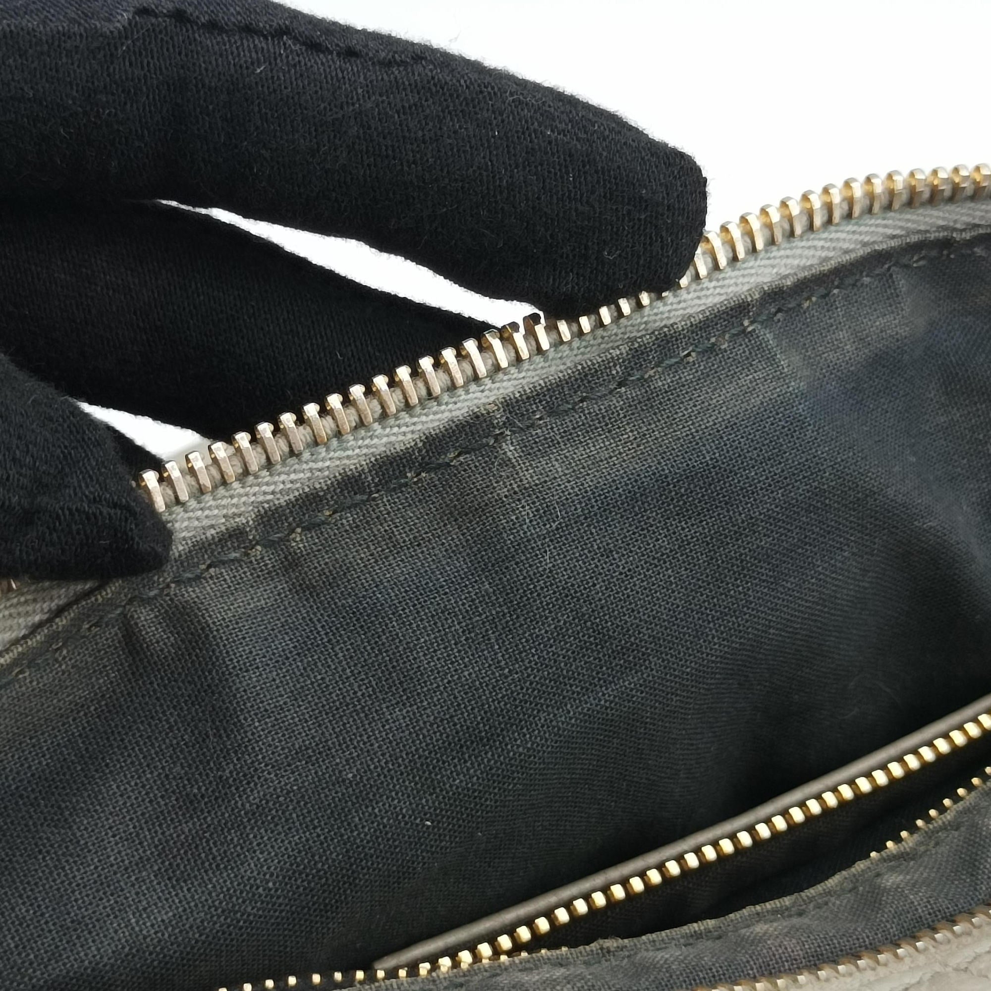 Secondhand Balenciaga Maxi Twiggy Grey Leather  shoulderbag | stylenewstar