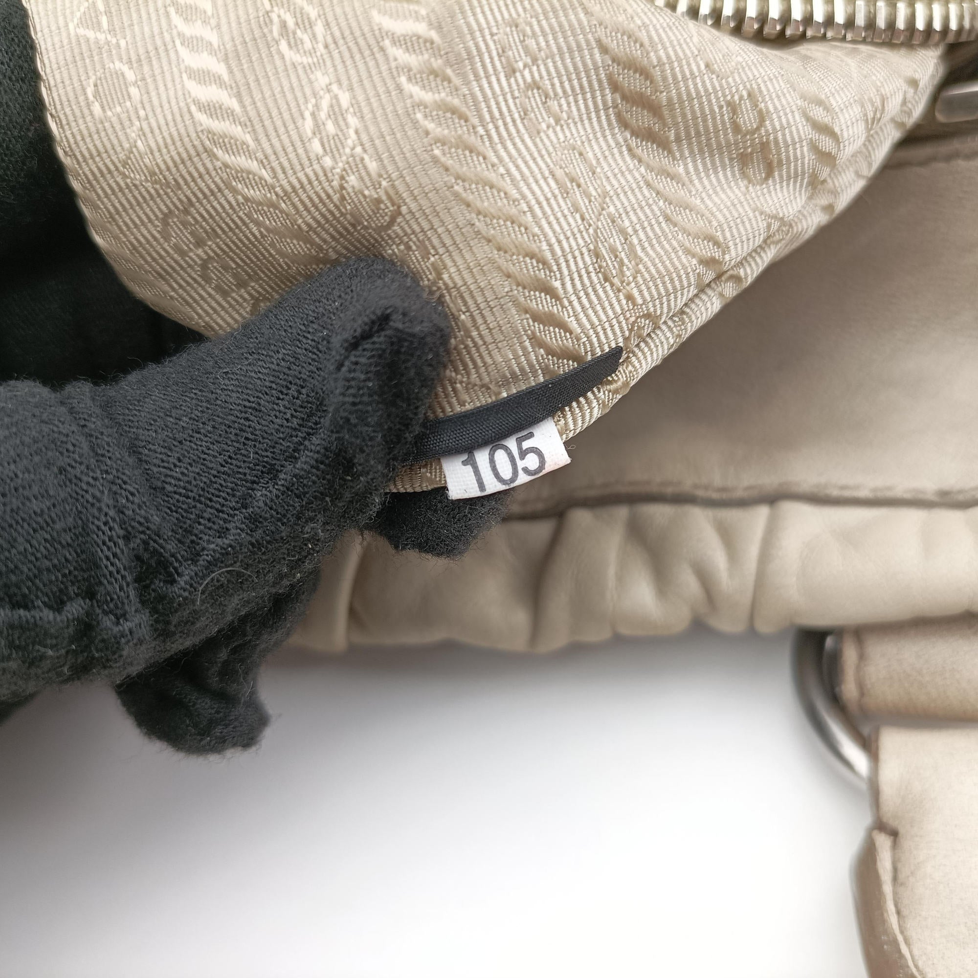 Pre-owned Prada Gaufre Brown × Beige lambskin BN1702 shoulderbag | stylenewstar