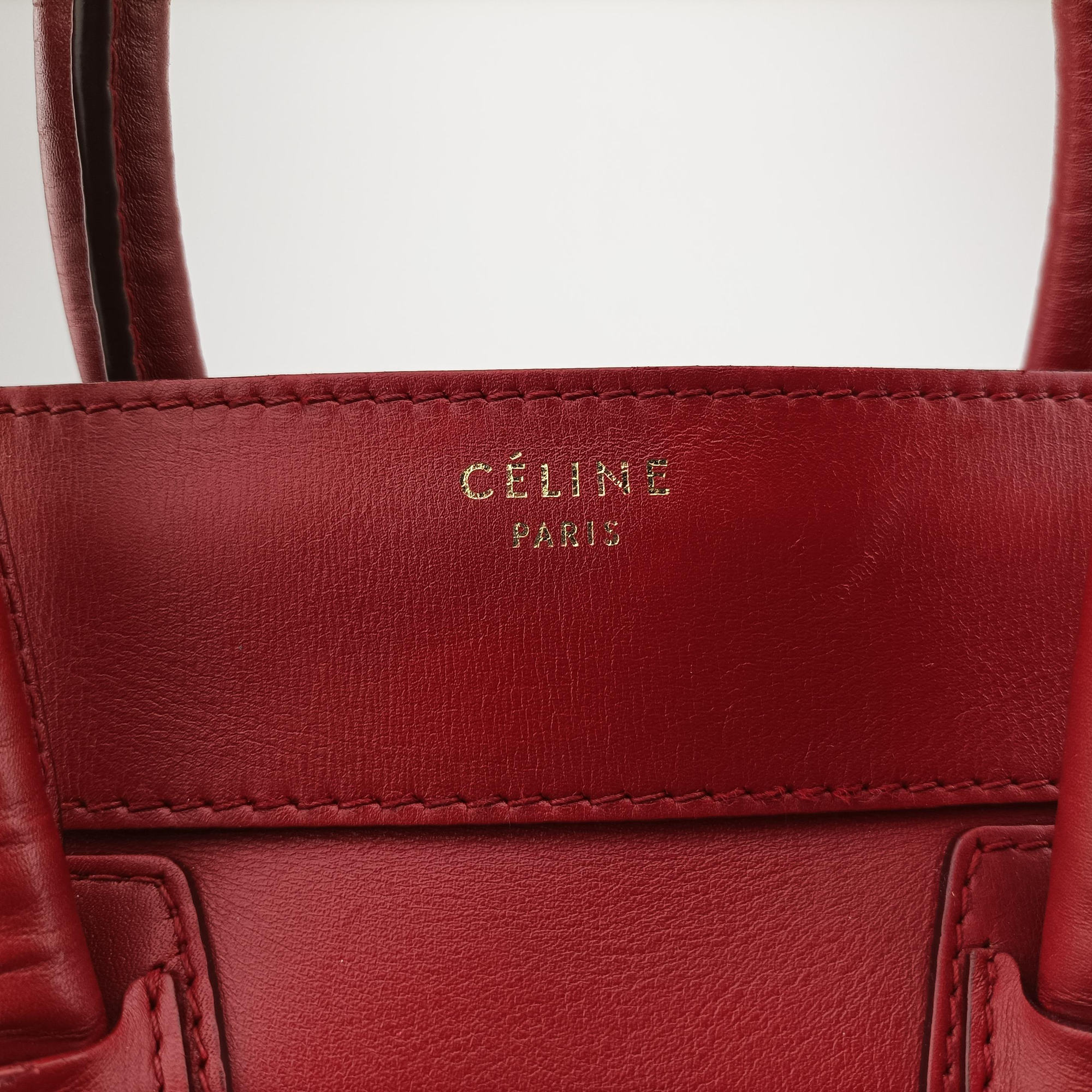 Pre-owned Celine Luggage Mini Shopper Red Leather  handbag | stylenewstar