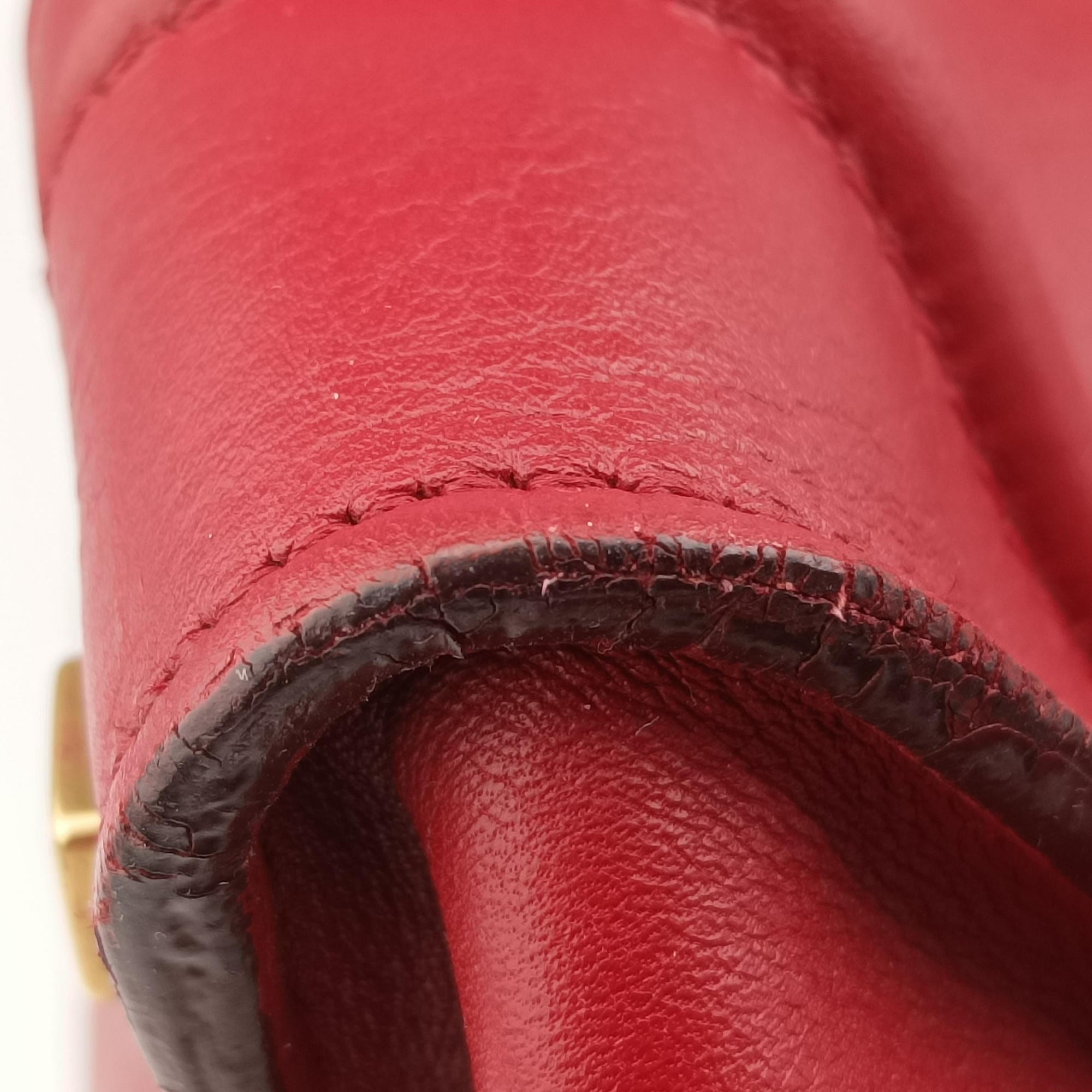 Pre-owned Celine Luggage Mini Shopper Red Leather  handbag | stylenewstar