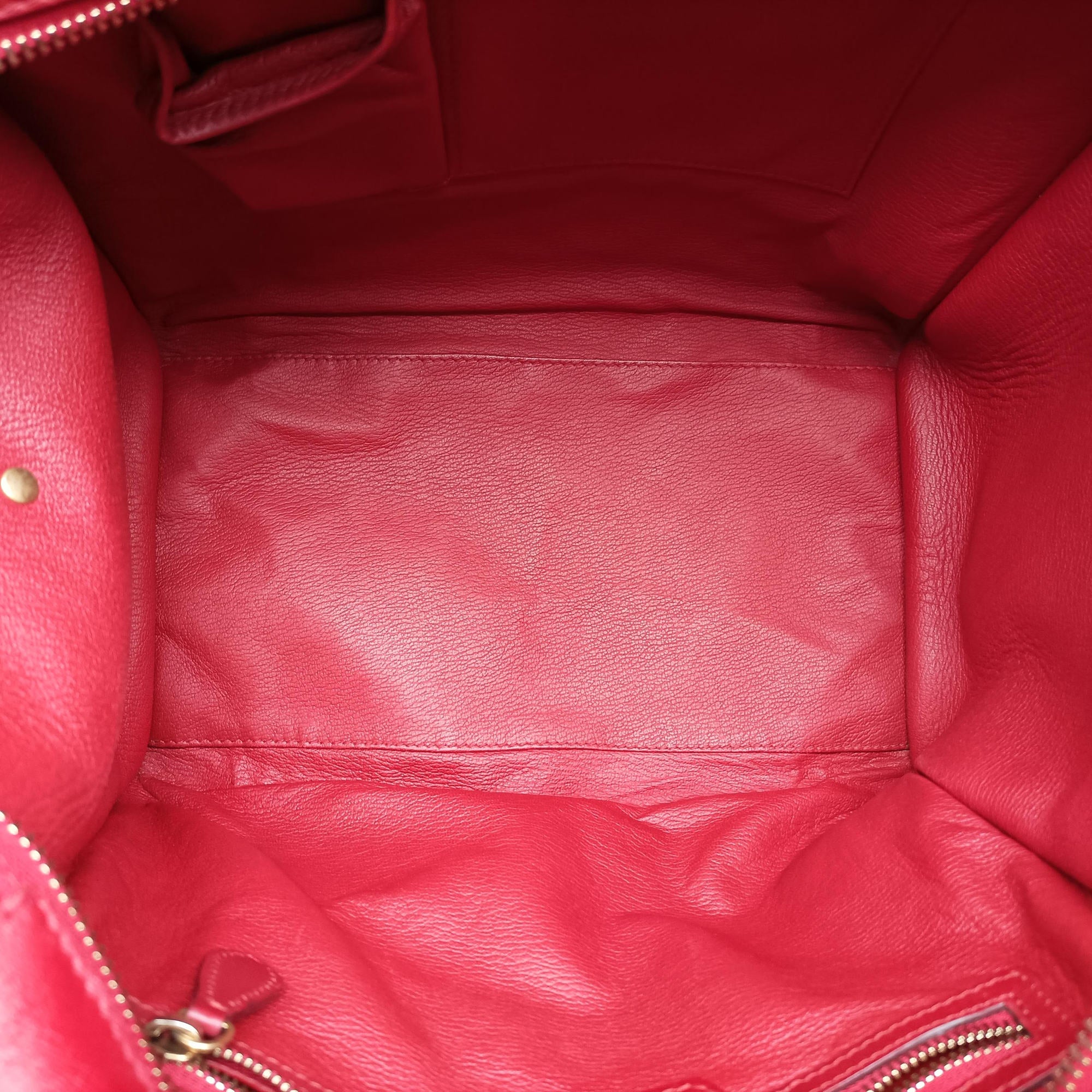 Pre-owned Celine Luggage Mini Shopper Red Leather  handbag | stylenewstar