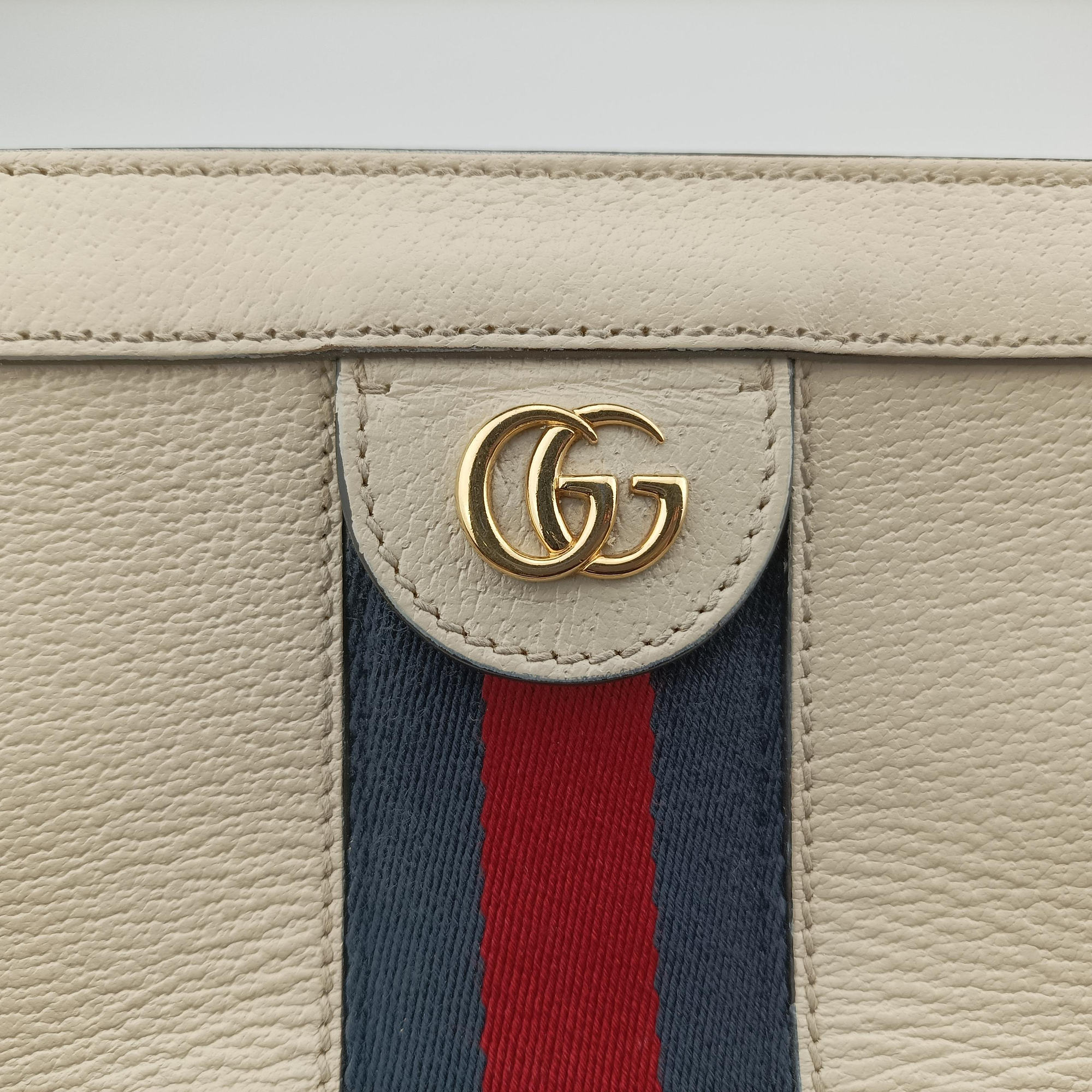 Secondhand Gucci Ophidia White Leather 503877 shoulderbag | stylenewstar