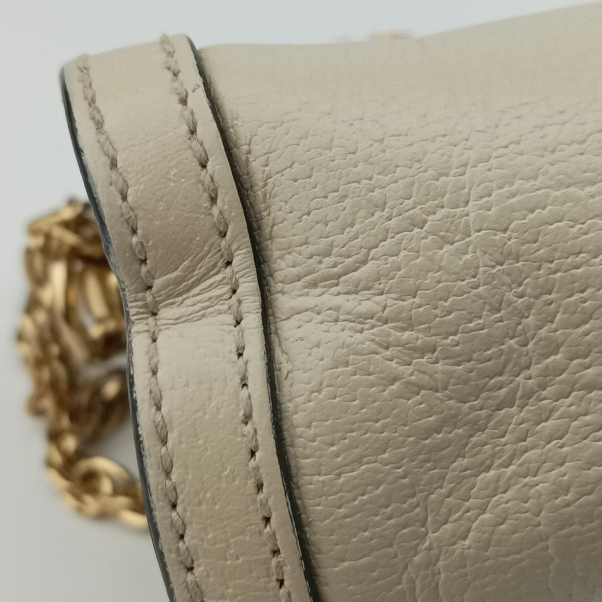 Secondhand Gucci Ophidia White Leather 503877 shoulderbag | stylenewstar