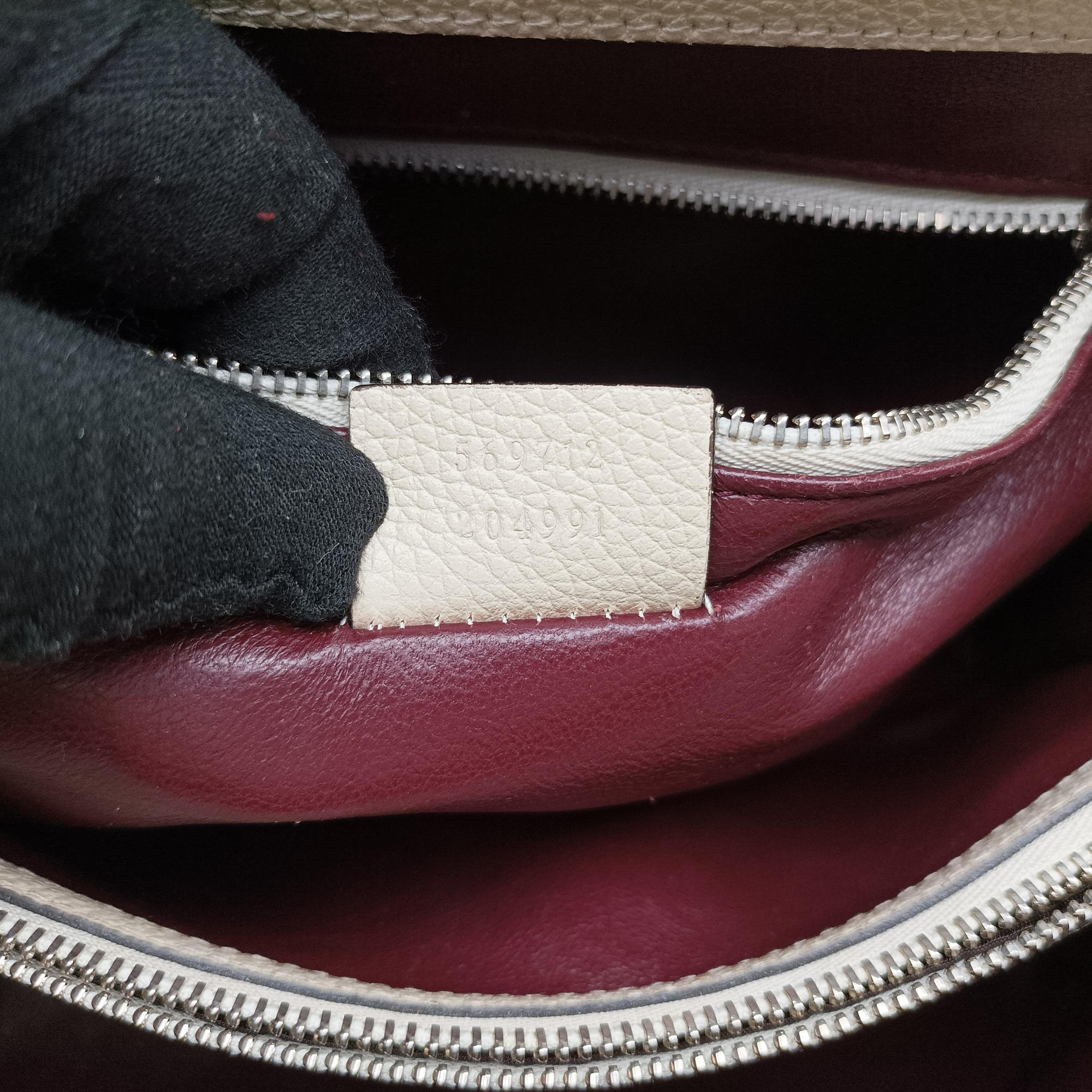 Secondhand Gucci Zumi White Leather 569712 handbag | stylenewstar