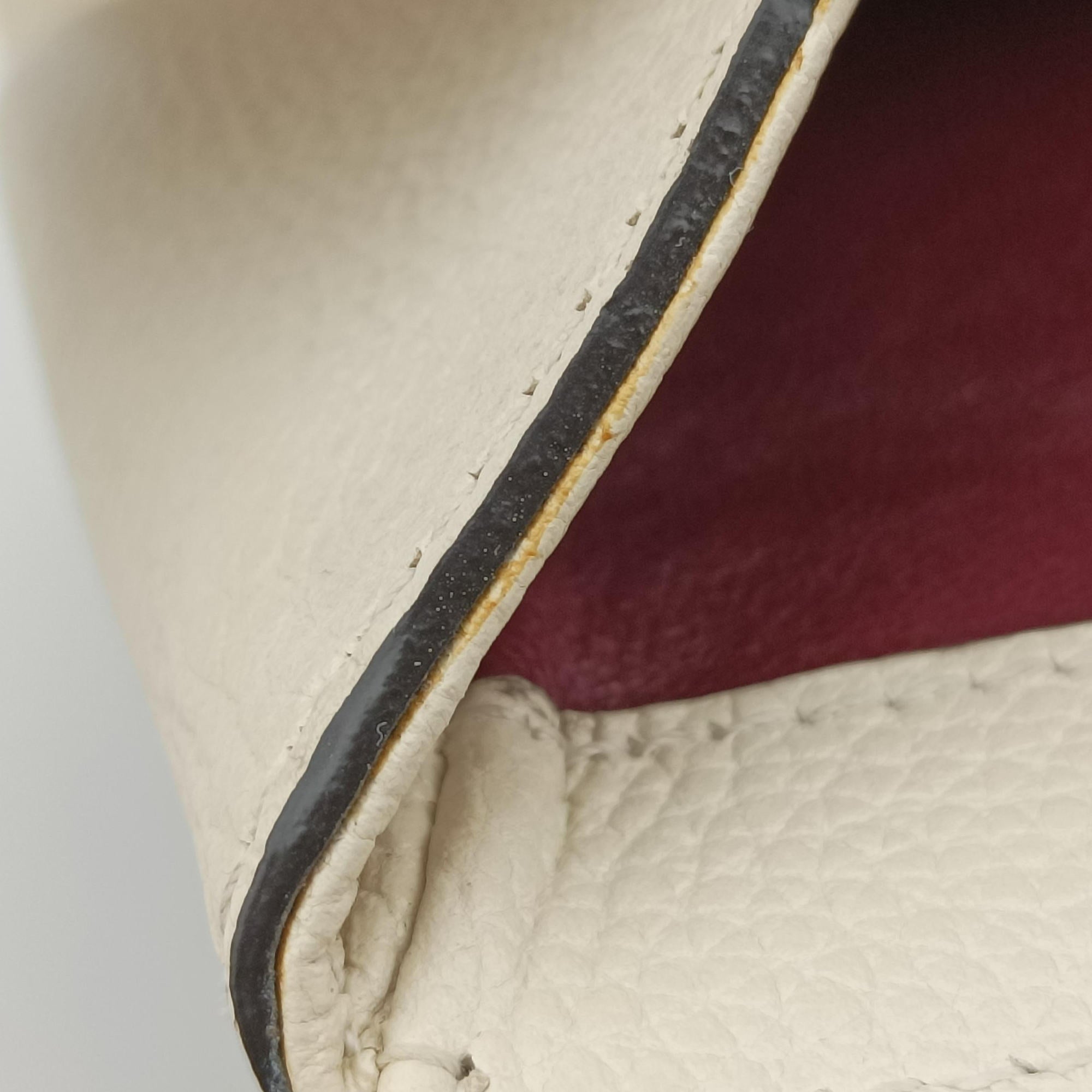 Secondhand Gucci Zumi White Leather 569712 handbag | stylenewstar