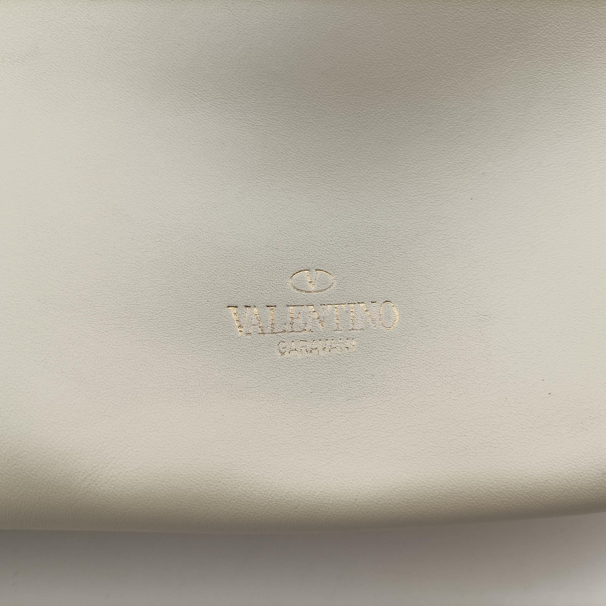 Pre-owned Valentino ROCKSTUD White Leather  shoulderbag | stylenewstar
