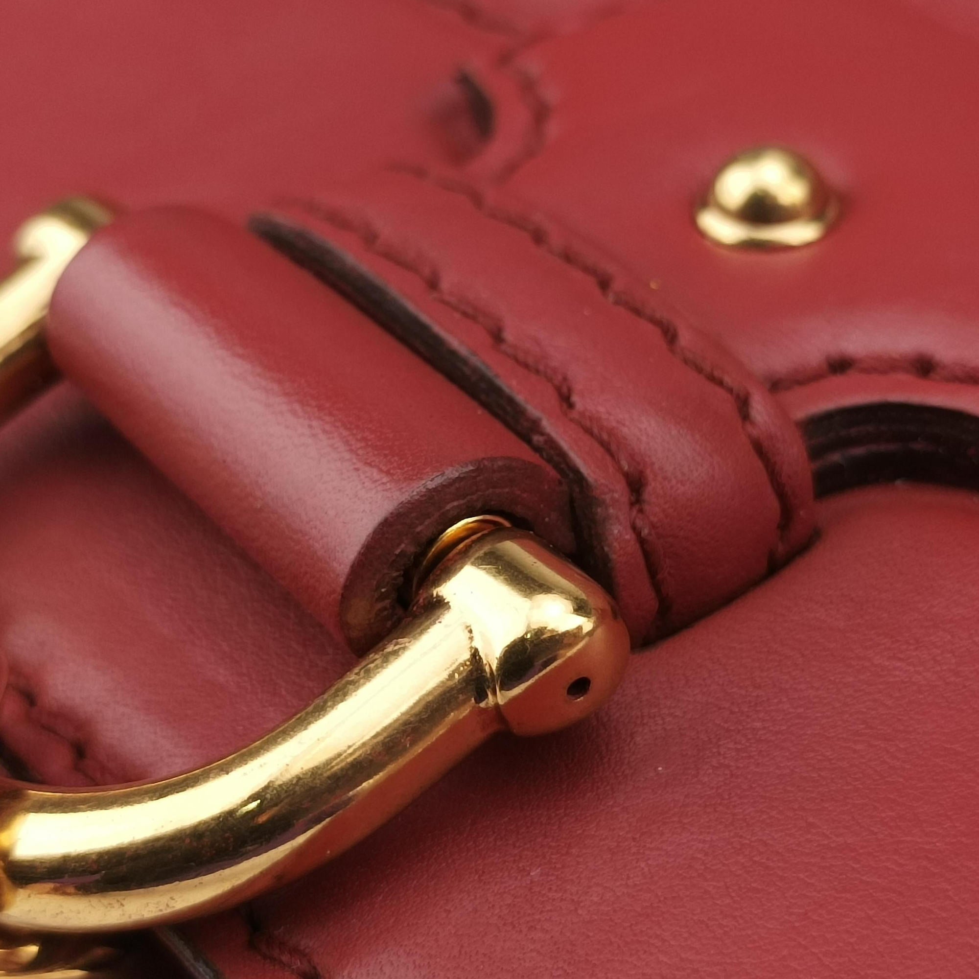 Pre-owned Gucci Smilla Tote Red Leather 269926 handbag | stylenewstar