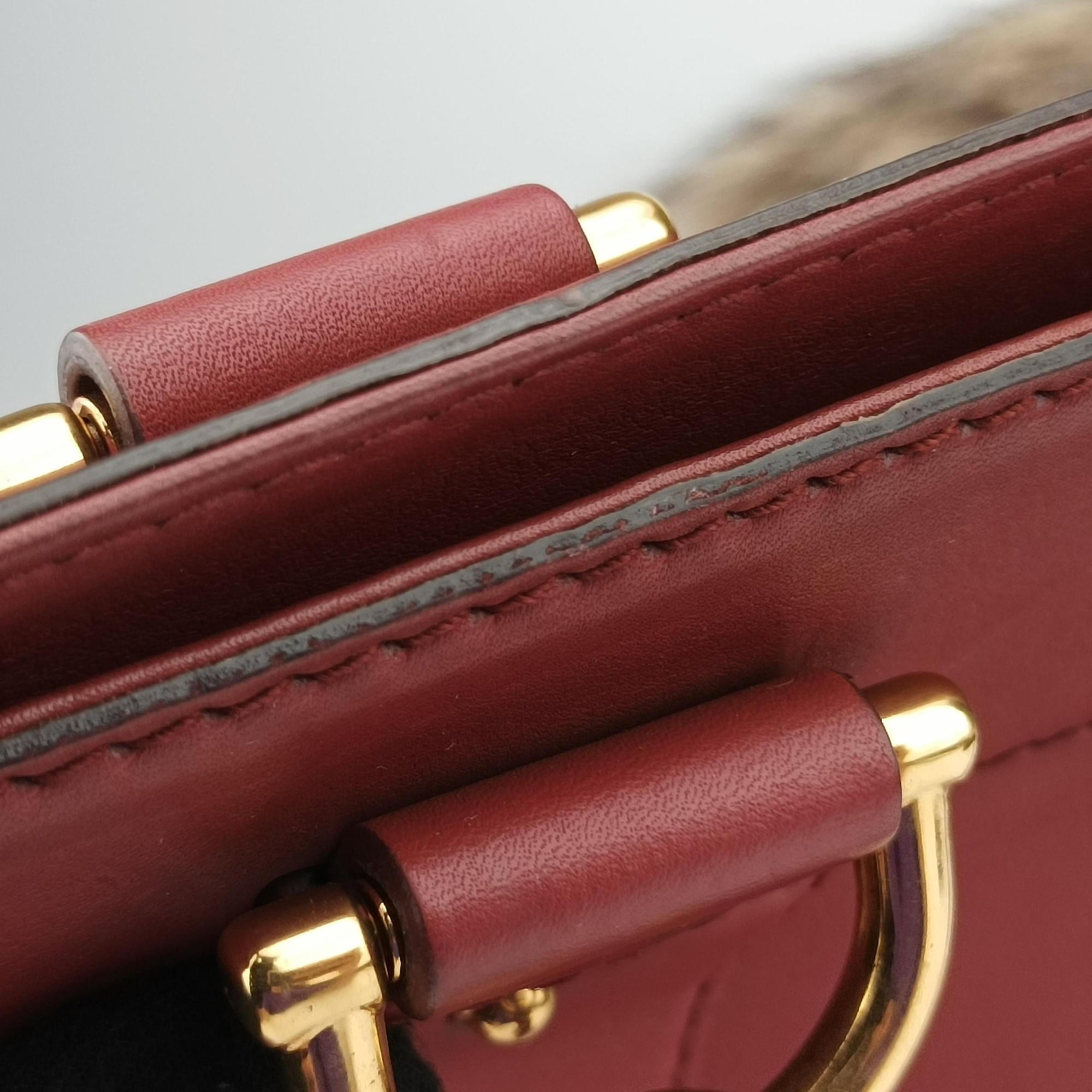Pre-owned Gucci Smilla Tote Red Leather 269926 handbag | stylenewstar