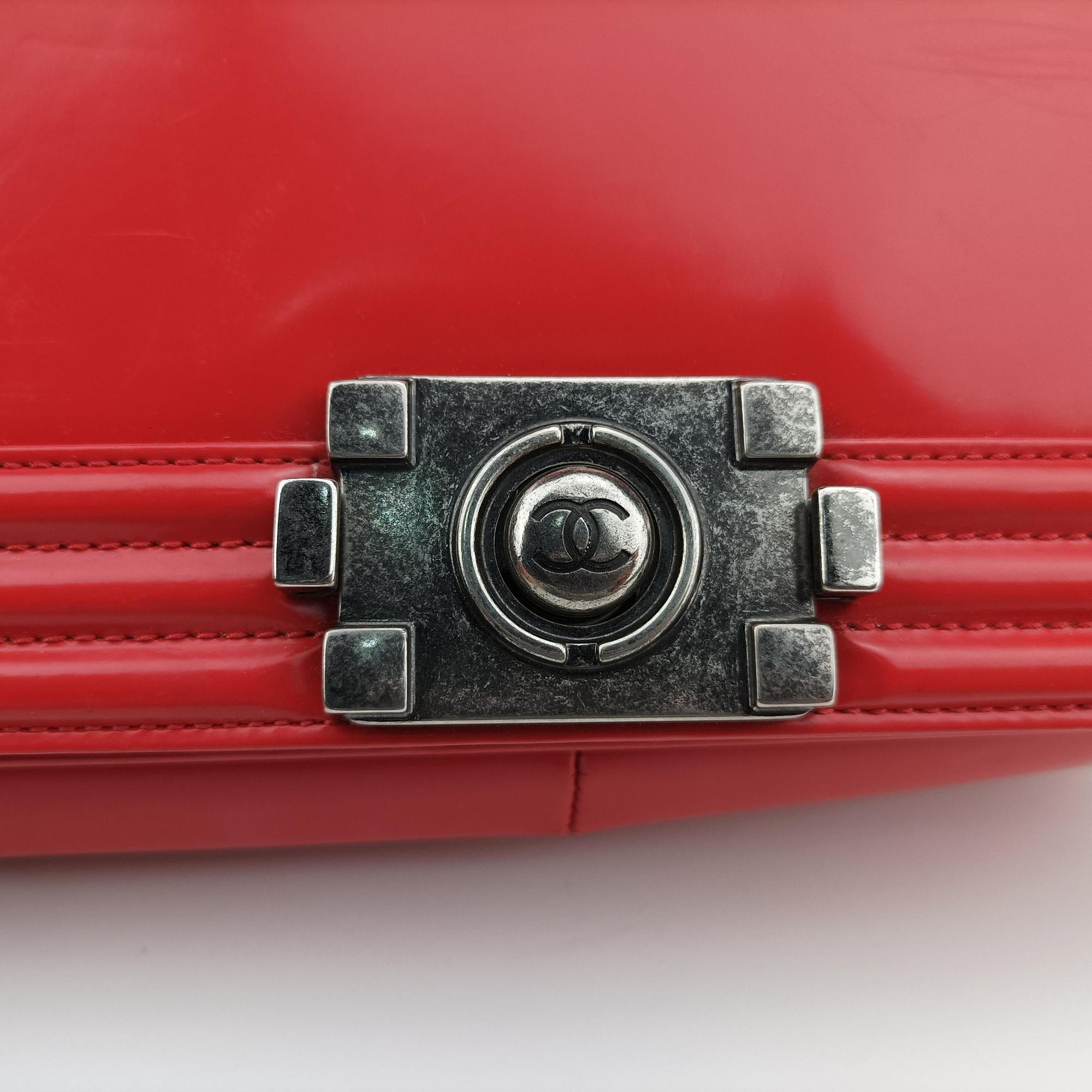 Vintage Chanel BOY CHANEL Red Leather A67086 shoulderbag | stylenewstar