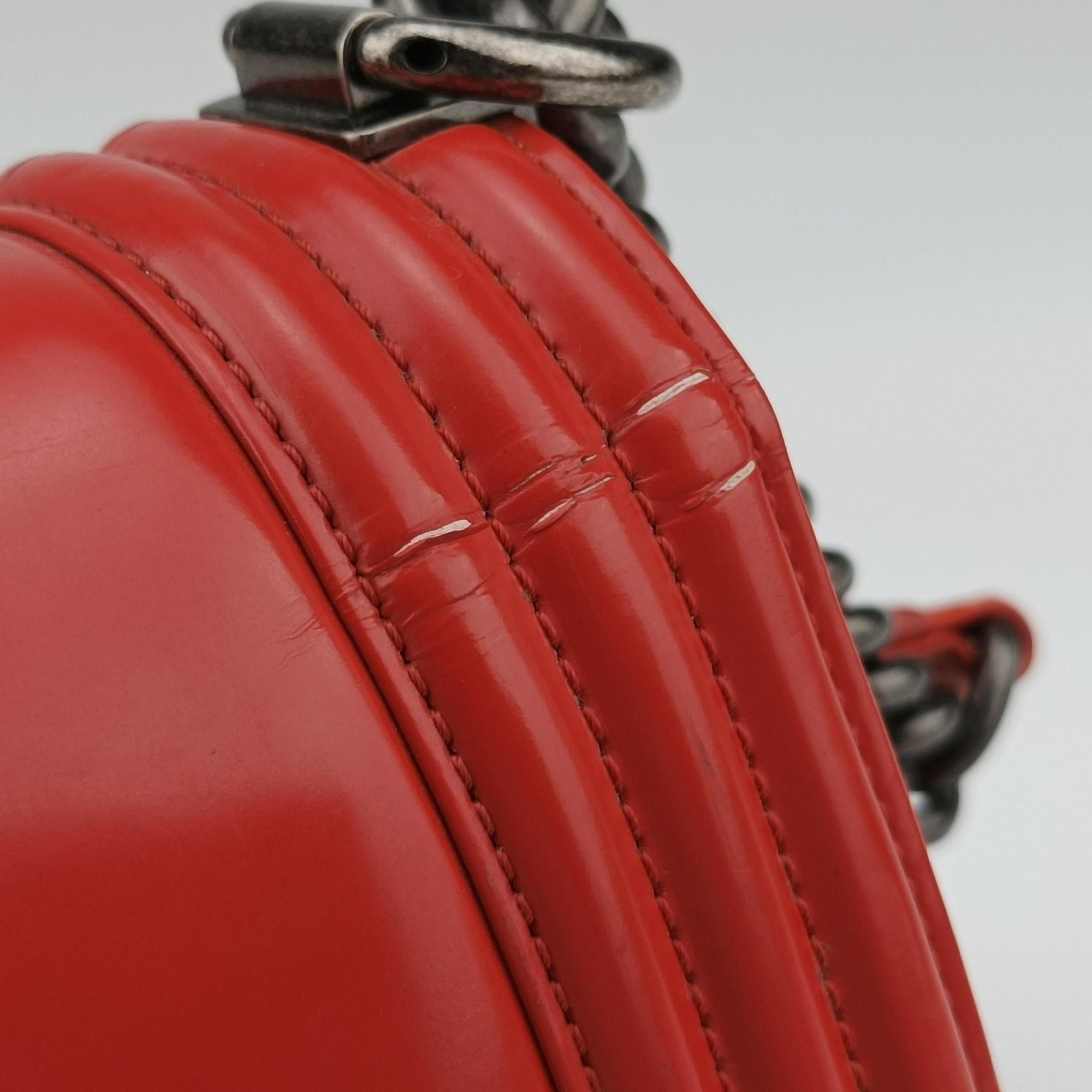Vintage Chanel BOY CHANEL Red Leather A67086 shoulderbag | stylenewstar