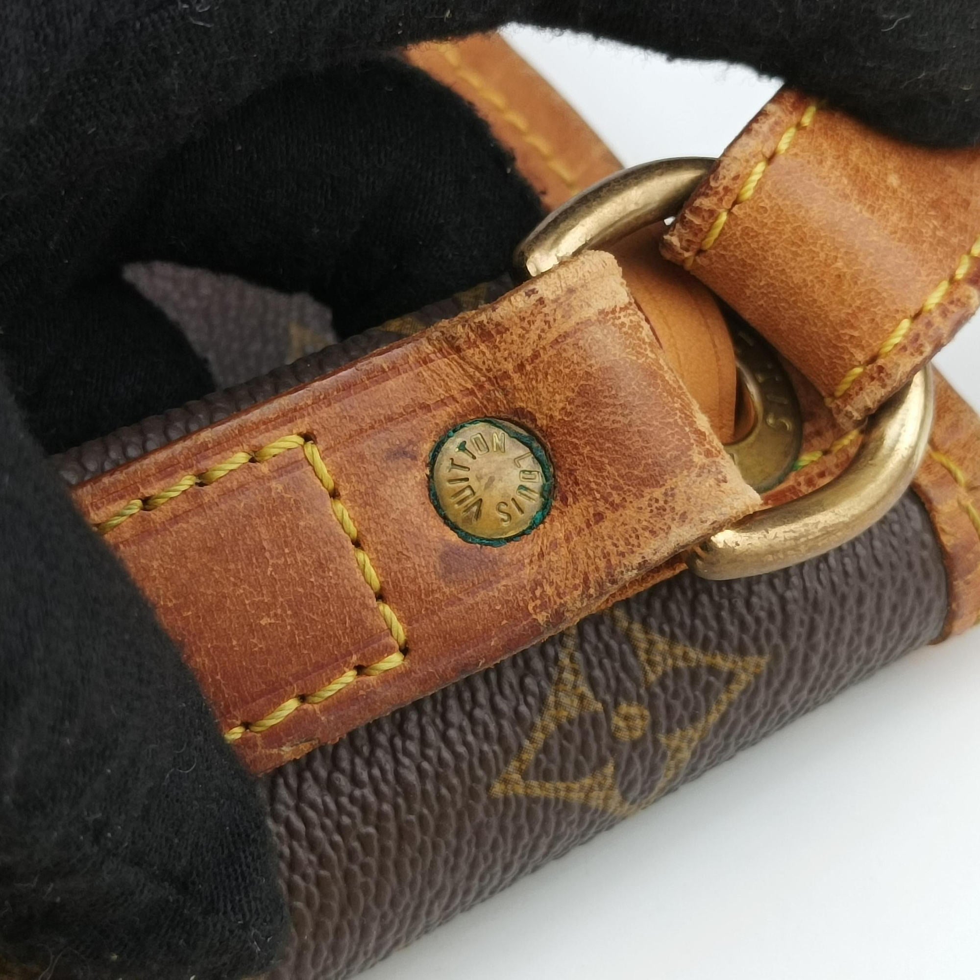 Secondhand Louis Vuitton Petit Noe Brown Monogram Canvas M42224 shoulderbag | stylenewstar