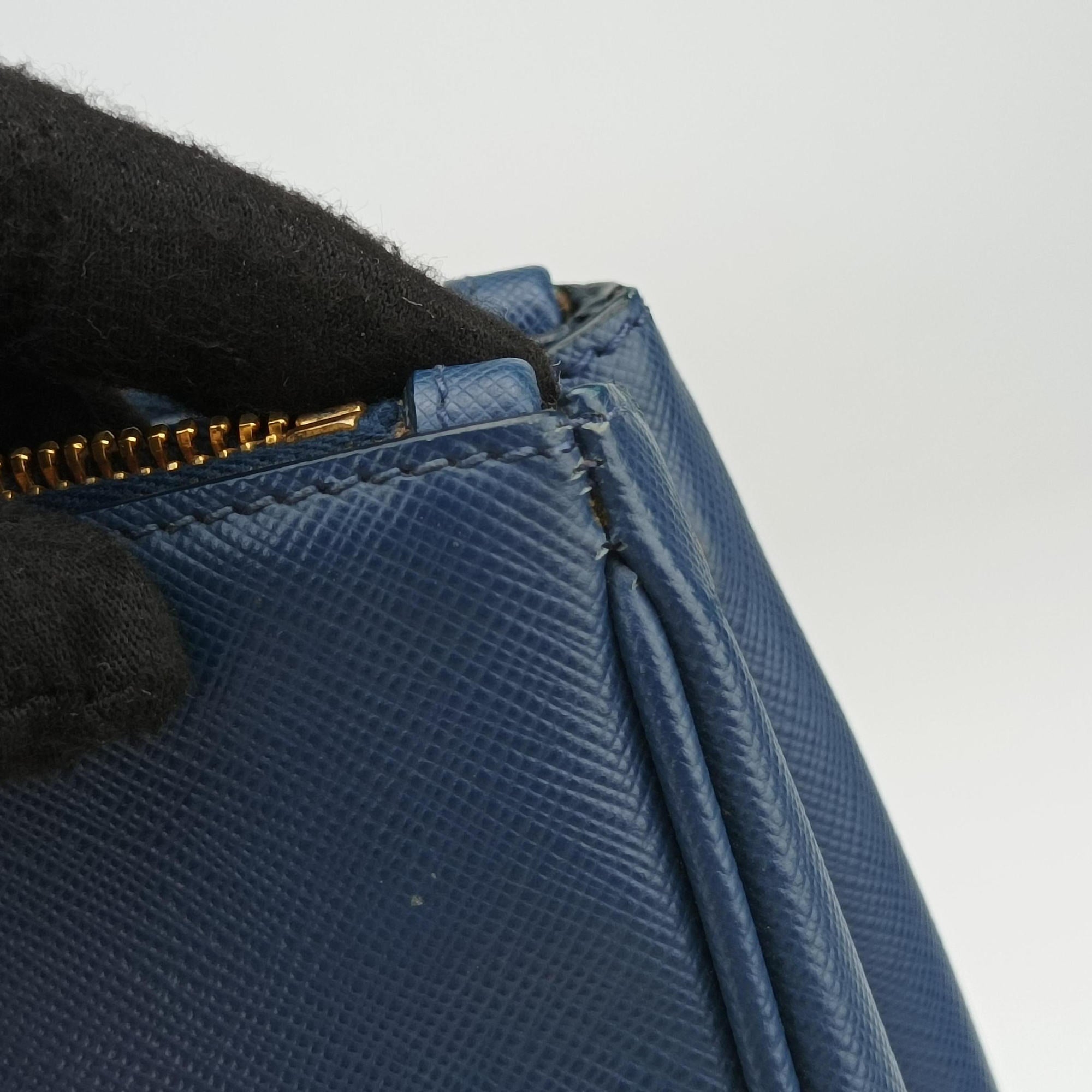 Pre-owned Prada Bi-Color Zip Front Pocket Blue SAFFIANO Leather BN2674 shoulderbag | stylenewstar