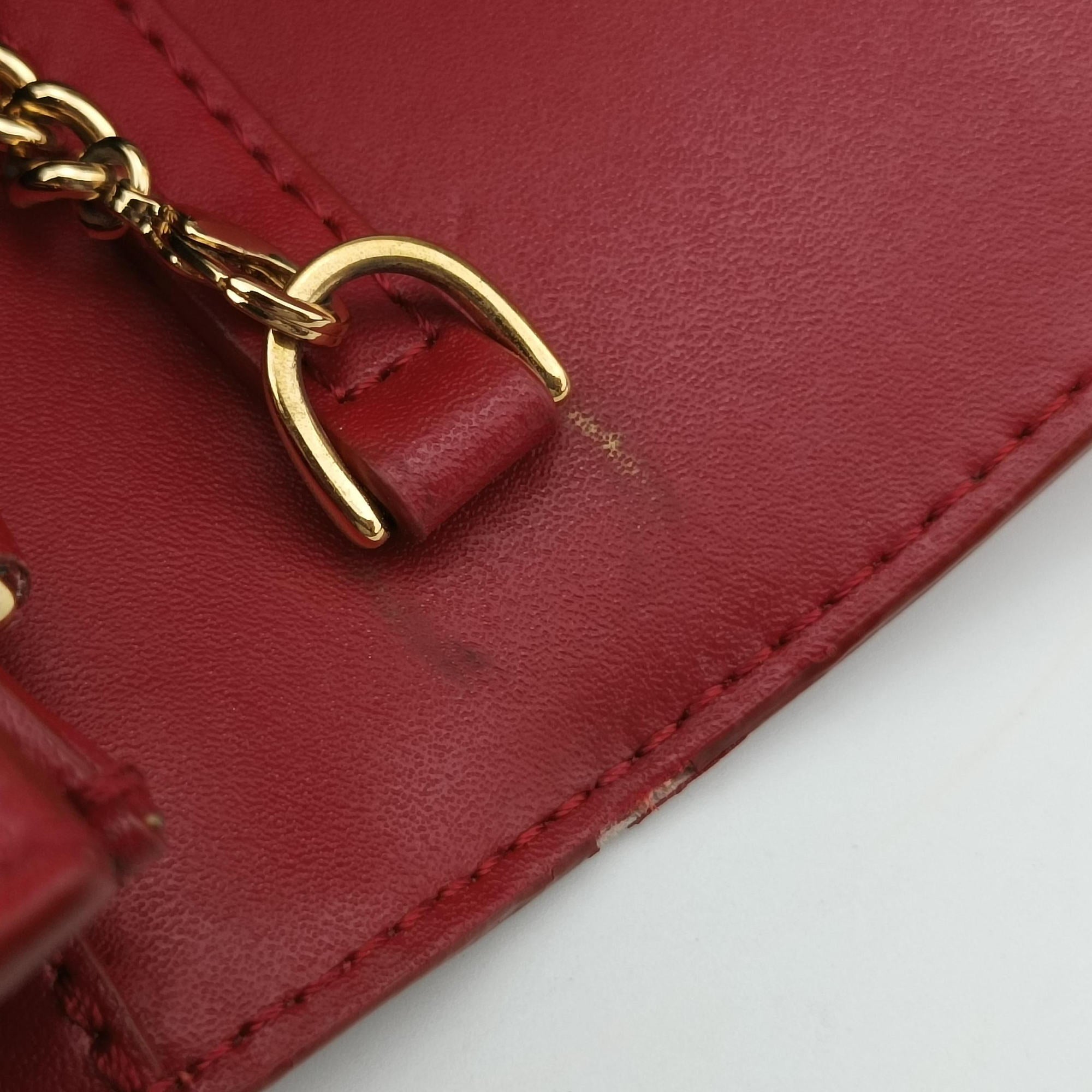 Pre-owned Fendi Kan I F Logo Red Leather 8BS004 shoulderbag | stylenewstar