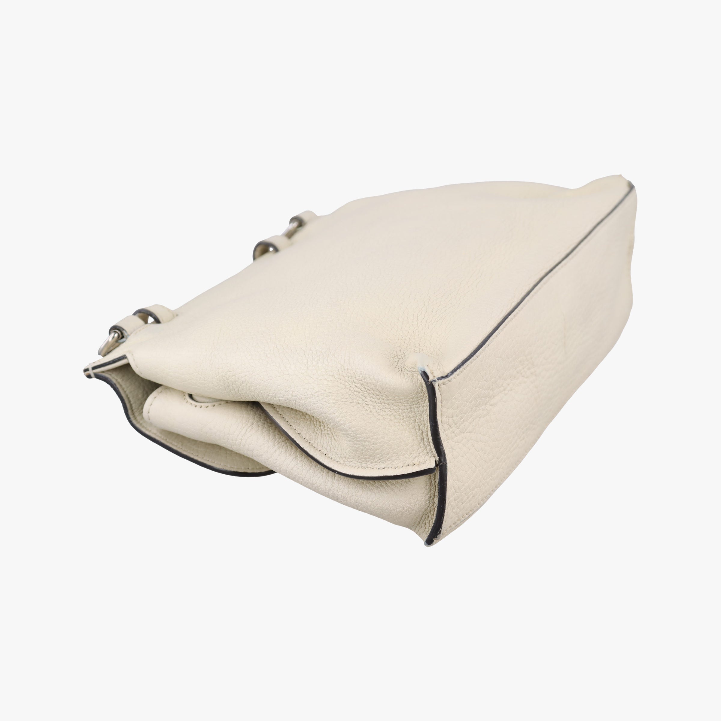 Pre-owned Gucci Bamboo Daily White Leather 370831 shoulderbag | stylenewstar