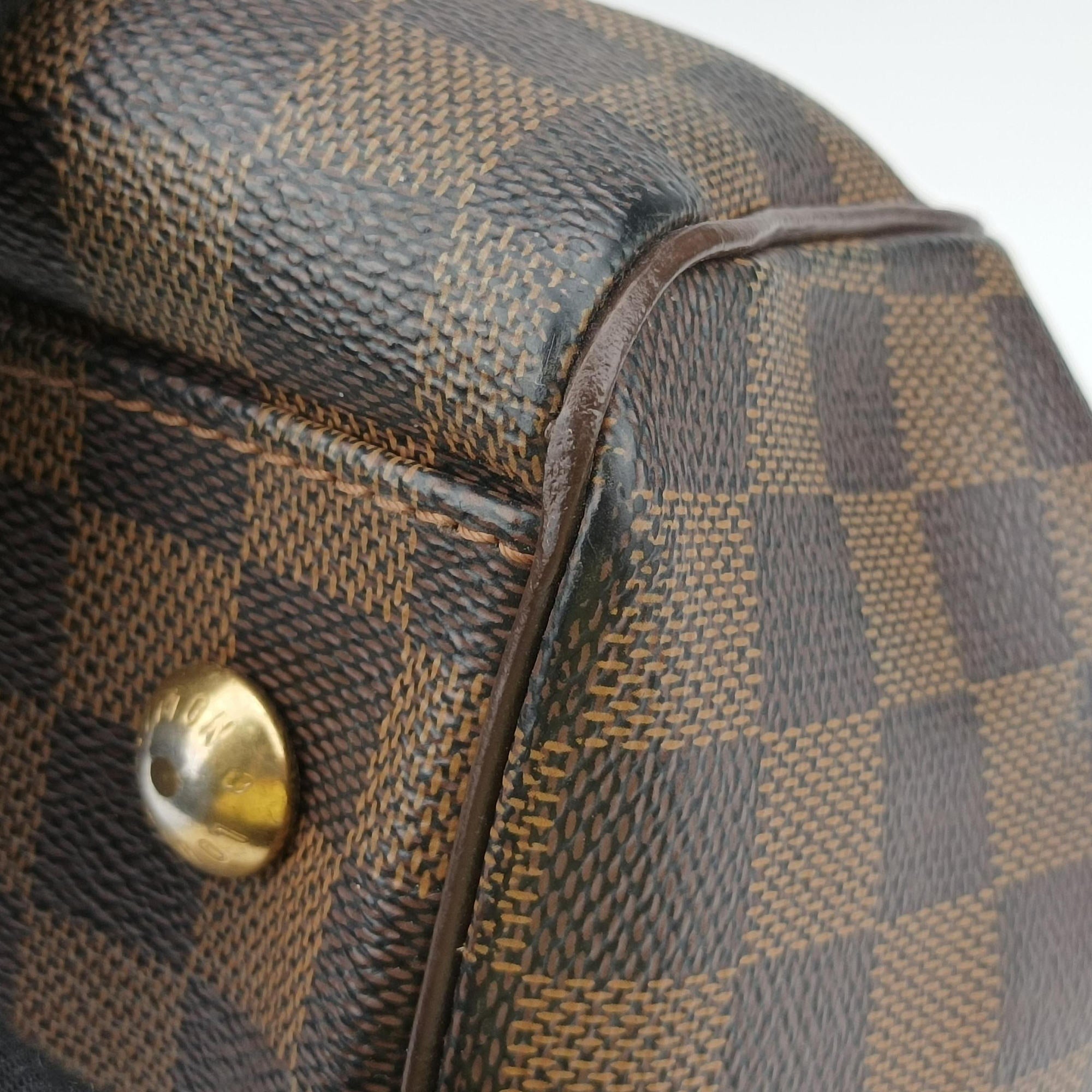 Pre-owned Louis Vuitton TREVI PM EBENE Damier Canvas N51997 handbag | stylenewstar