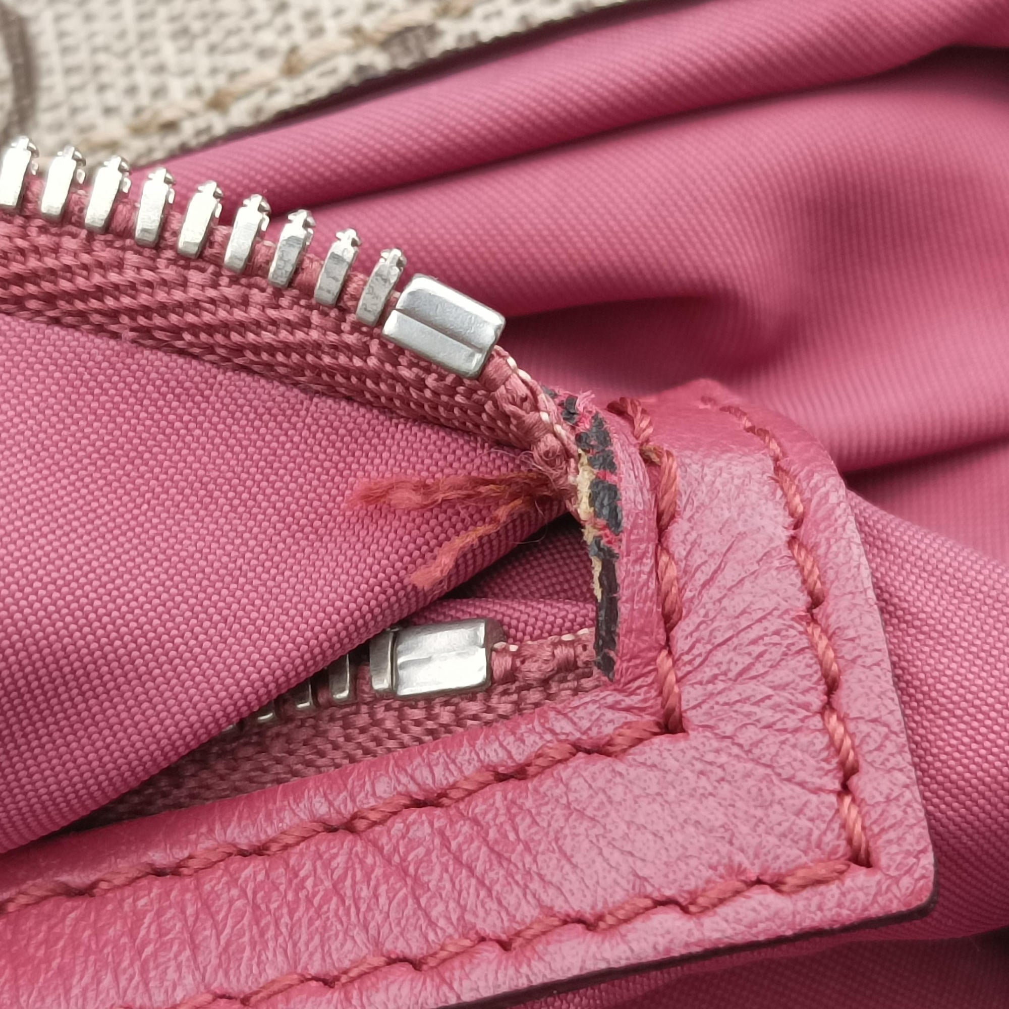 Pre-owned Gucci GG Blooms Beige×multi PVC coated canvas 405019 backpack/rucksack | stylenewstar