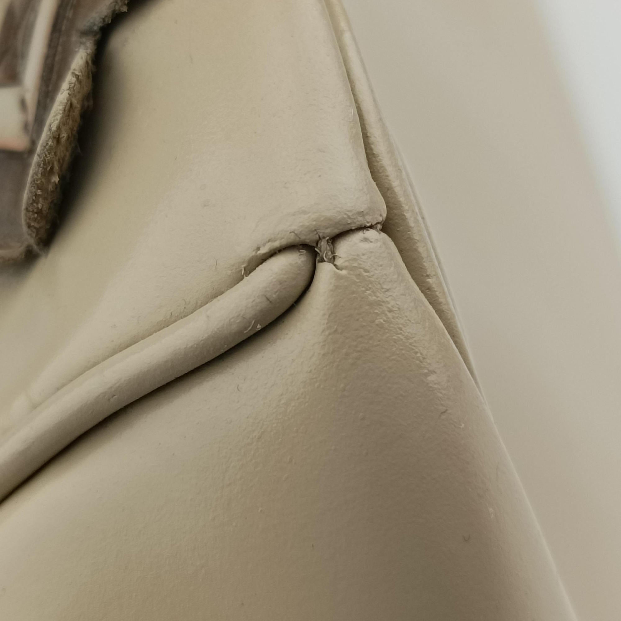 Pre-owned Prada Galleria Flowers Double Zip Beige leather B2274F handbag | stylenewstar