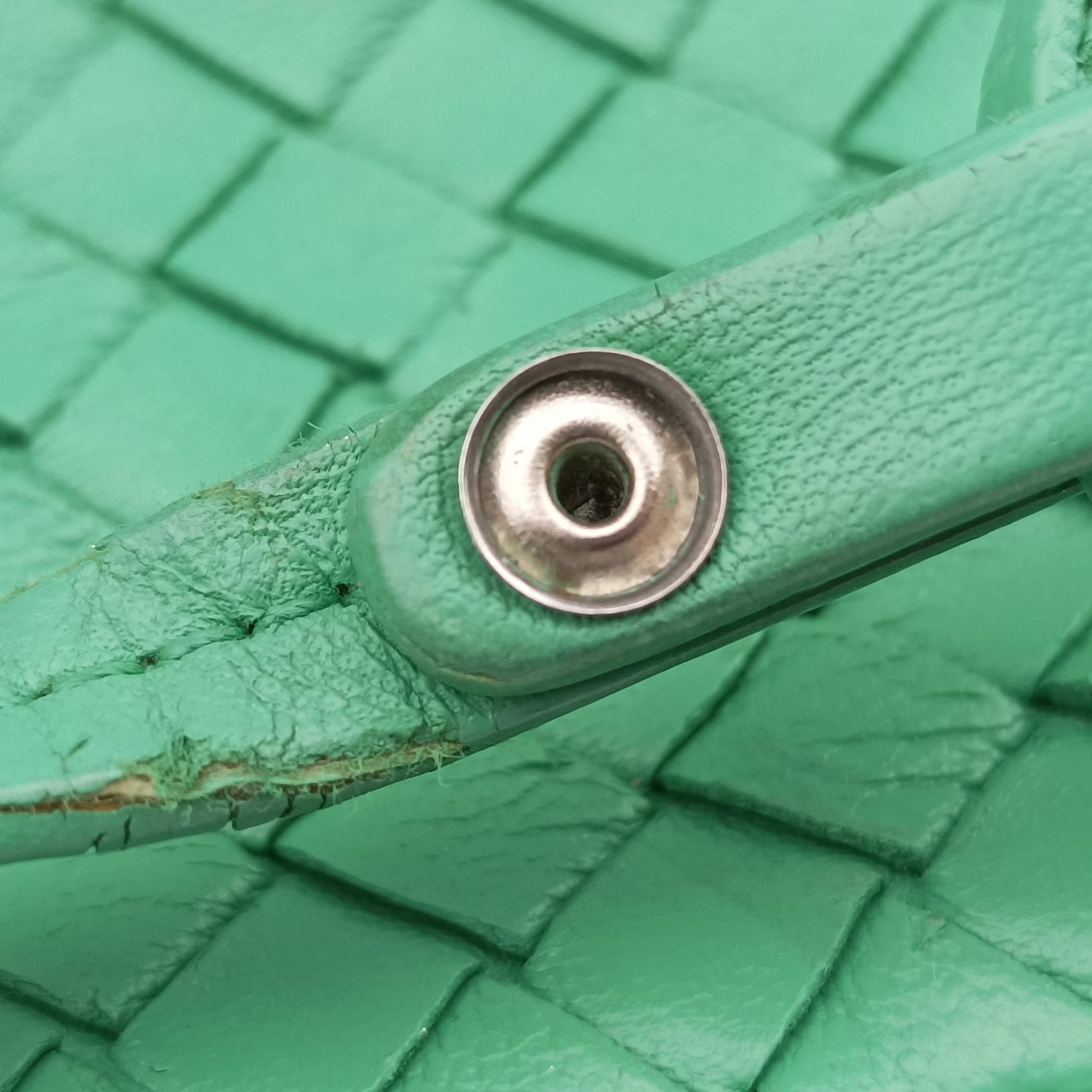 Pre-owned Bottega Veneta NODINI Intrecciato Green lambskin  shoulderbag | stylenewstar