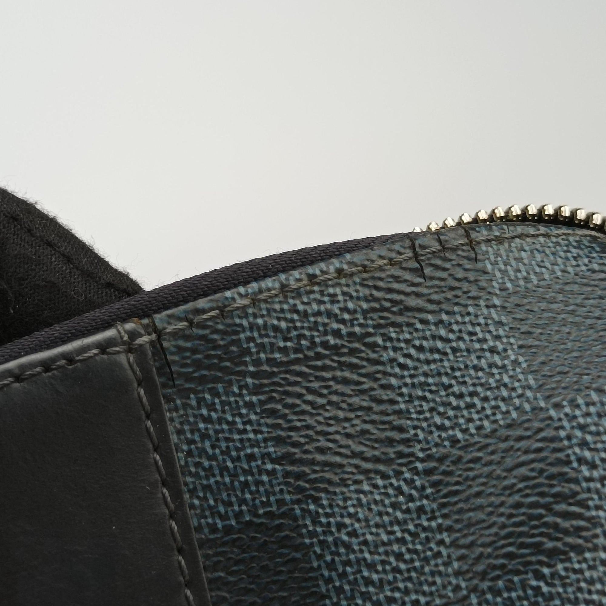 Secondhand Louis Vuitton Porte-Documents Jour Black×Navy Damier Cobalt N42241 handbag | stylenewstar