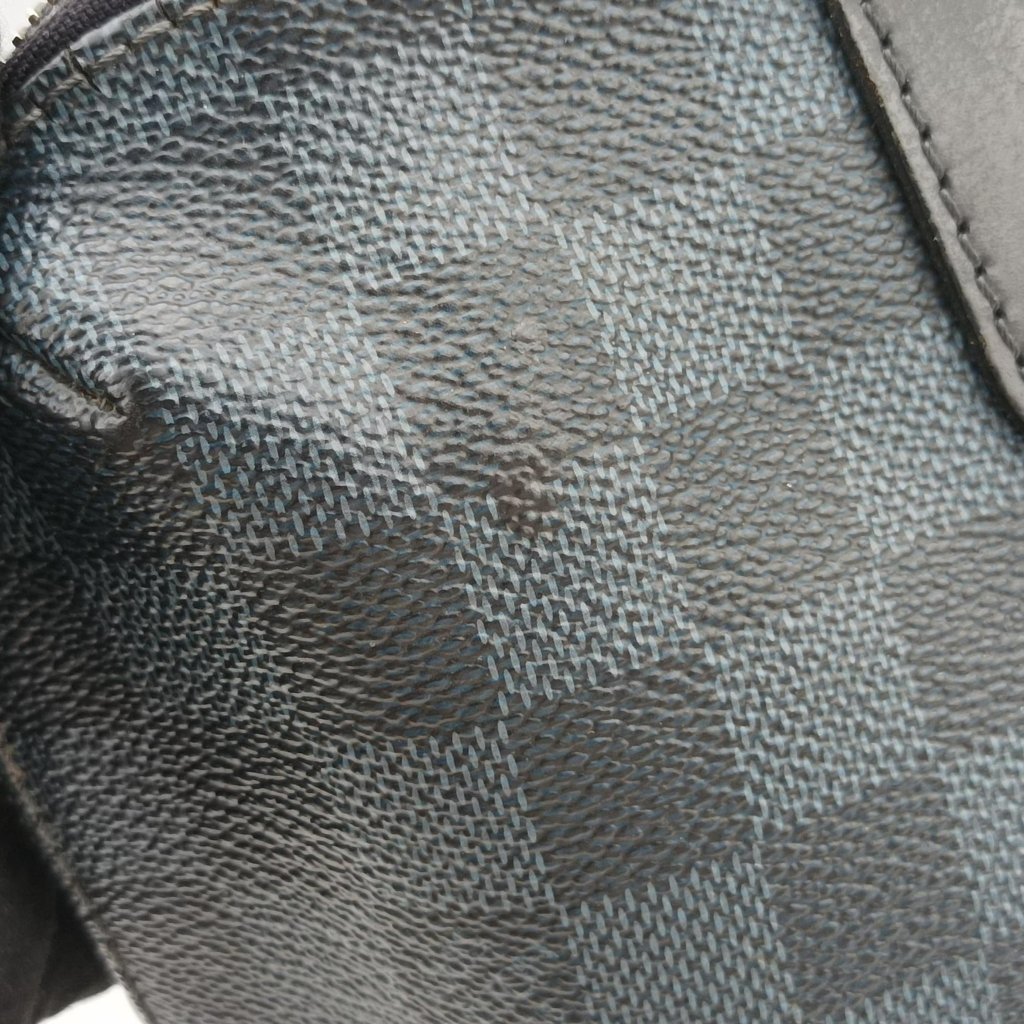 Secondhand Louis Vuitton Porte-Documents Jour Black×Navy Damier Cobalt N42241 handbag | stylenewstar