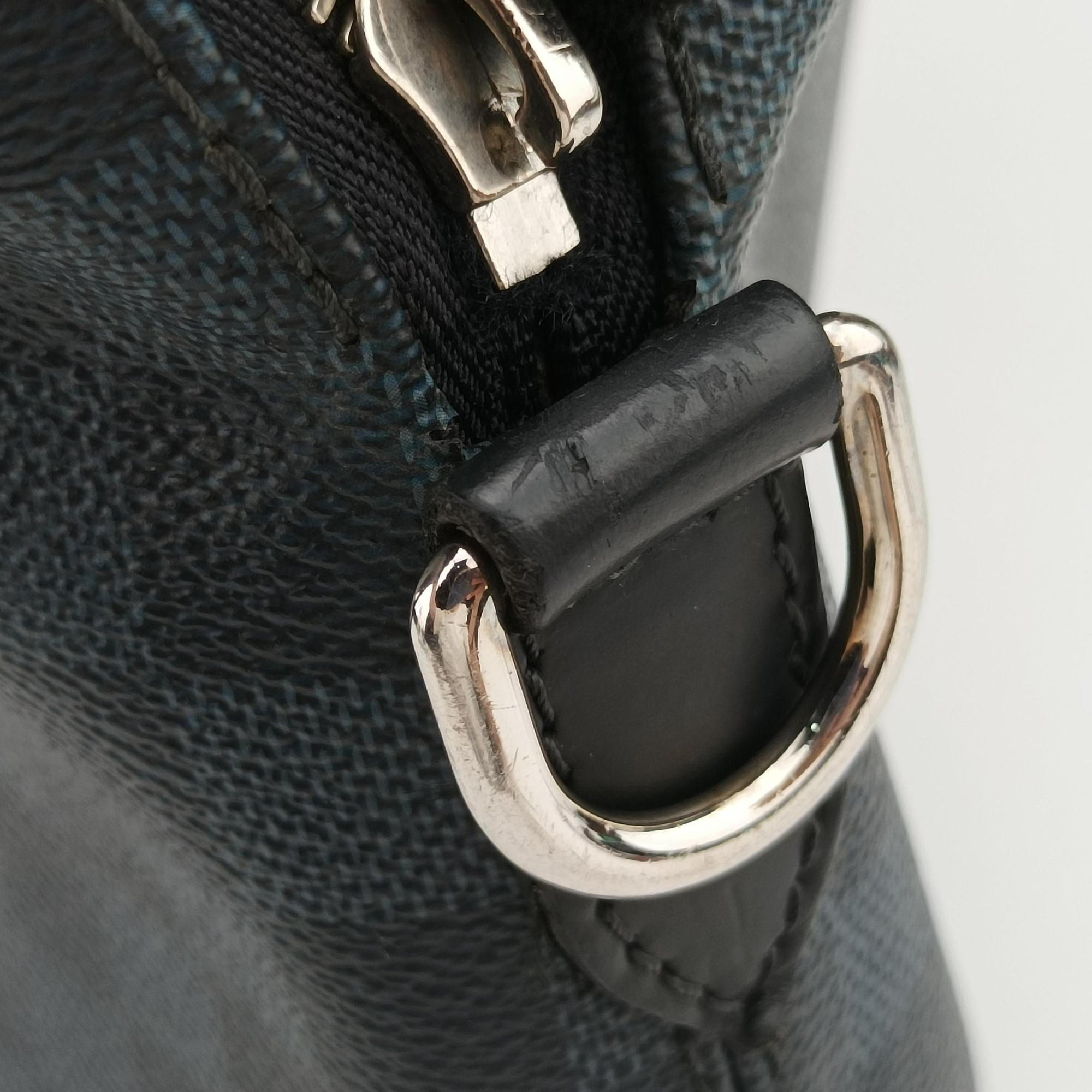 Secondhand Louis Vuitton Porte-Documents Jour Black×Navy Damier Cobalt N42241 handbag | stylenewstar